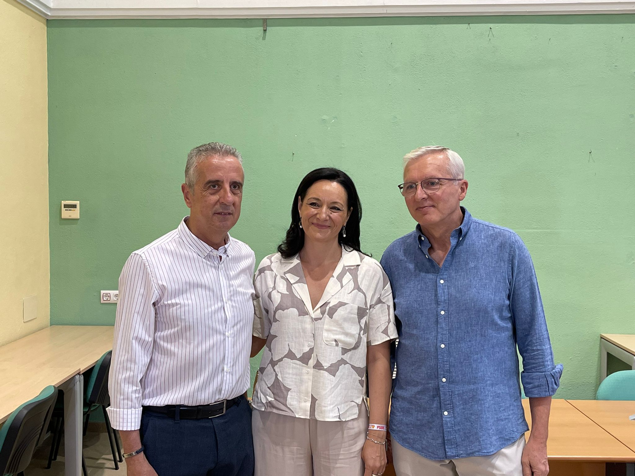 Juan Pérez, Rafi Crespín y José Cantizani esta mañana en la sede del PSOE