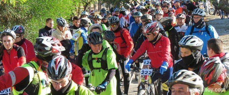 Solidaridad: Más de 500 personas pedalean por Eloi con el club La Relenga (fotos) 