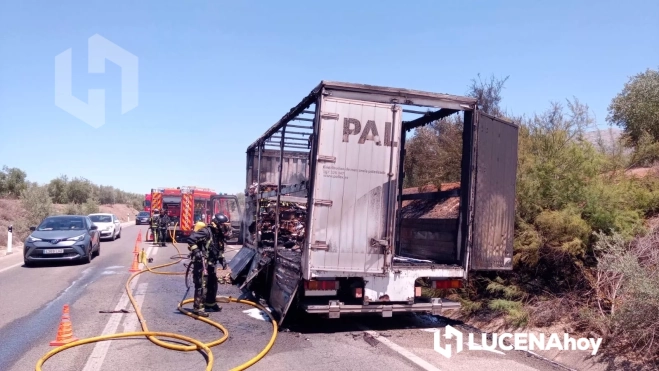 Incendio de un camión en la A318