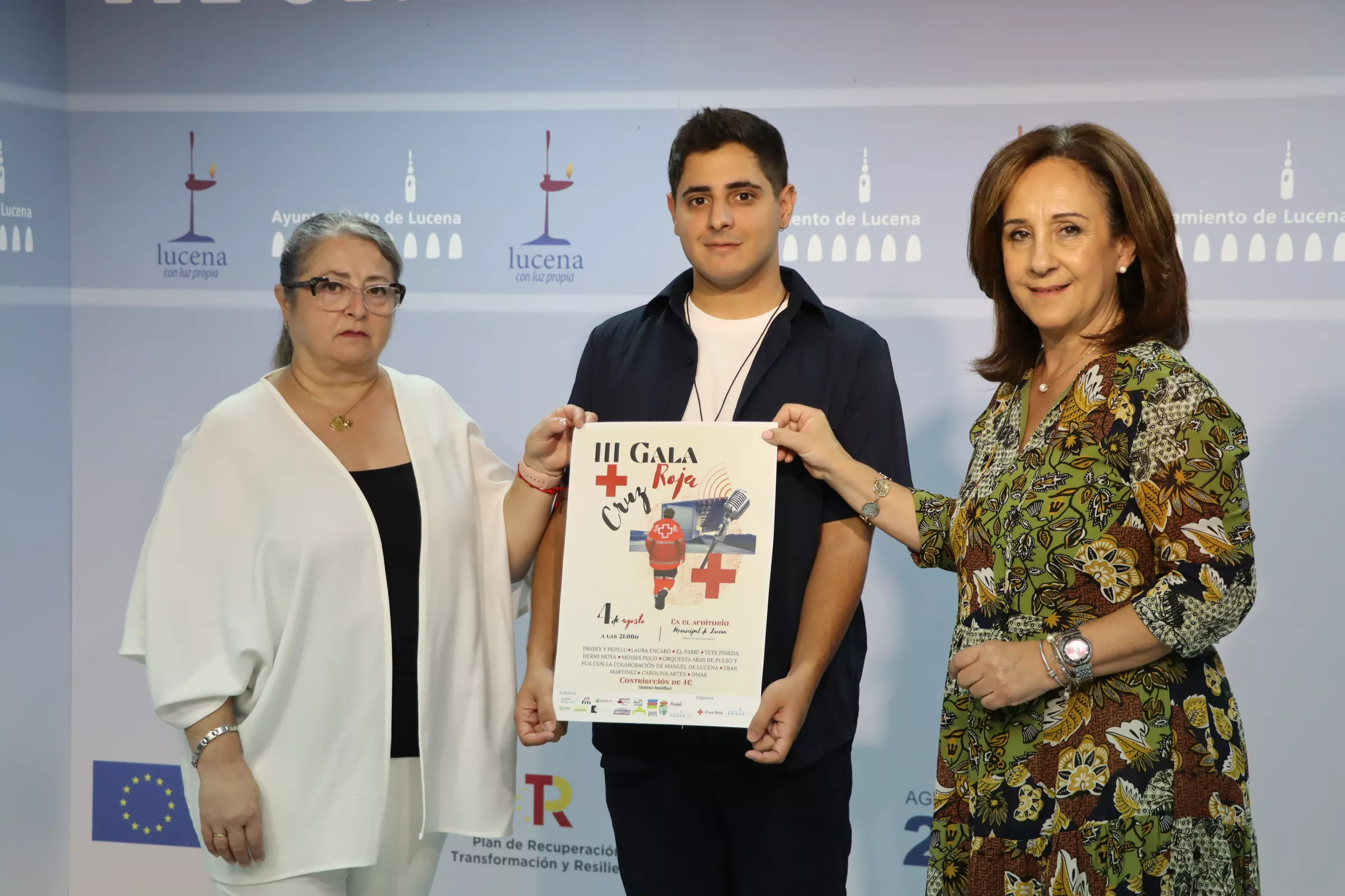 Araceli Baena; Omar Oddi y la edil de Fiestas, Araceli Rodríguez, presentaron el cartel de esta gala benéfica