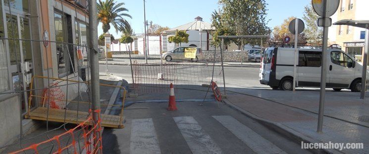  Vecinos de la calle Mediabarba se quejan del corte de la calle 