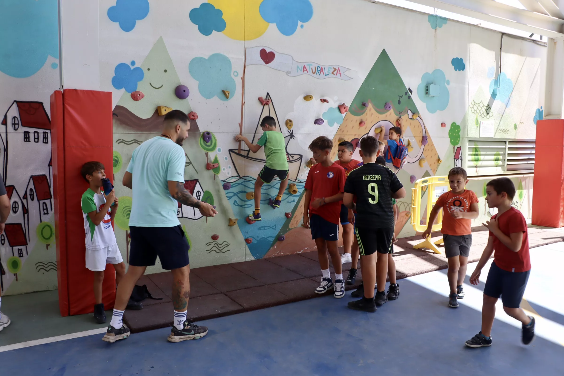 Clausura de la ludoteca de vareno de Lucena