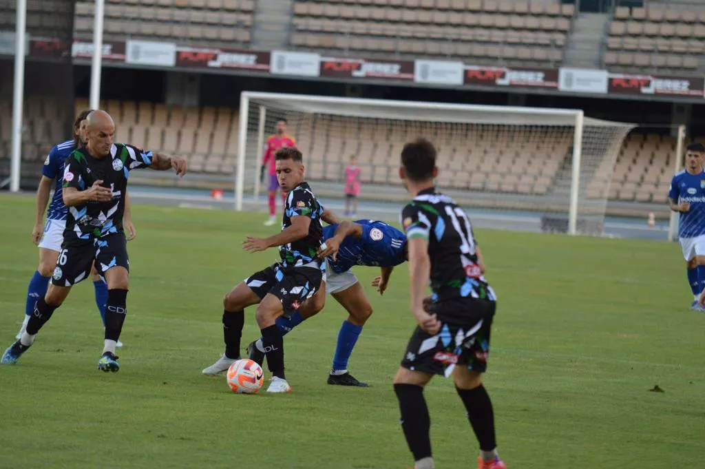 Xerez CD - CD Ciudad de Lucena (1-1) Xerez CD - CD Ciudad de Lucena (1-1)