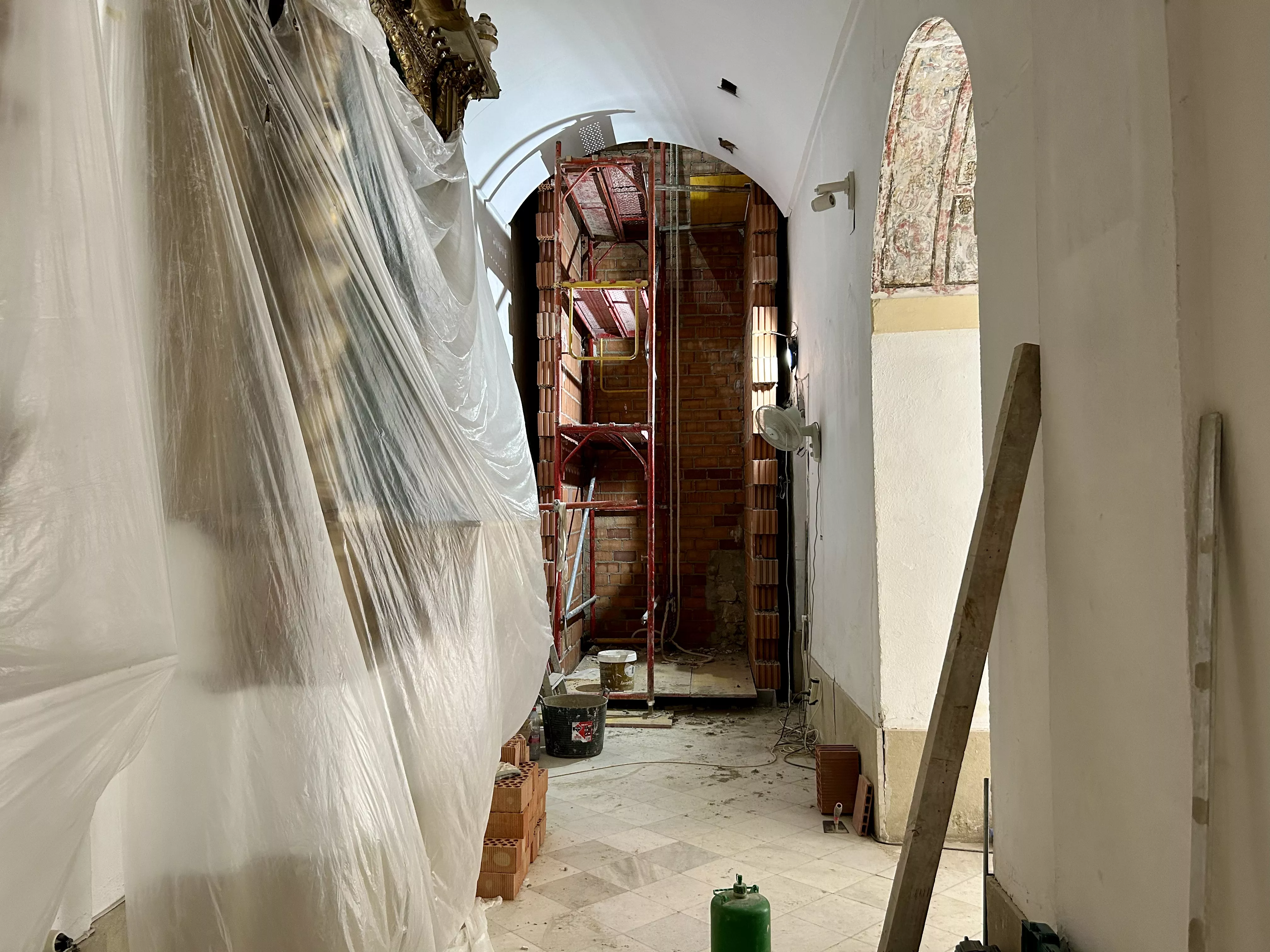 Obras en la Iglesia del Carmen