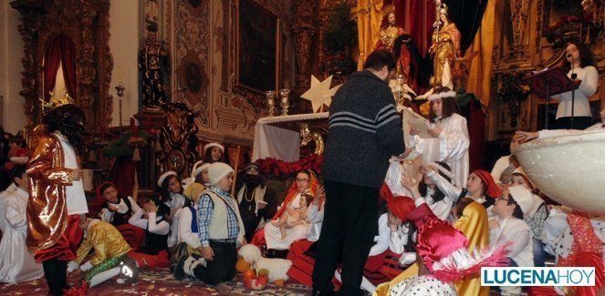  Un grupo de la parroquia de Santo Domingo representa el Nacimiento de Jesús (fotos) 