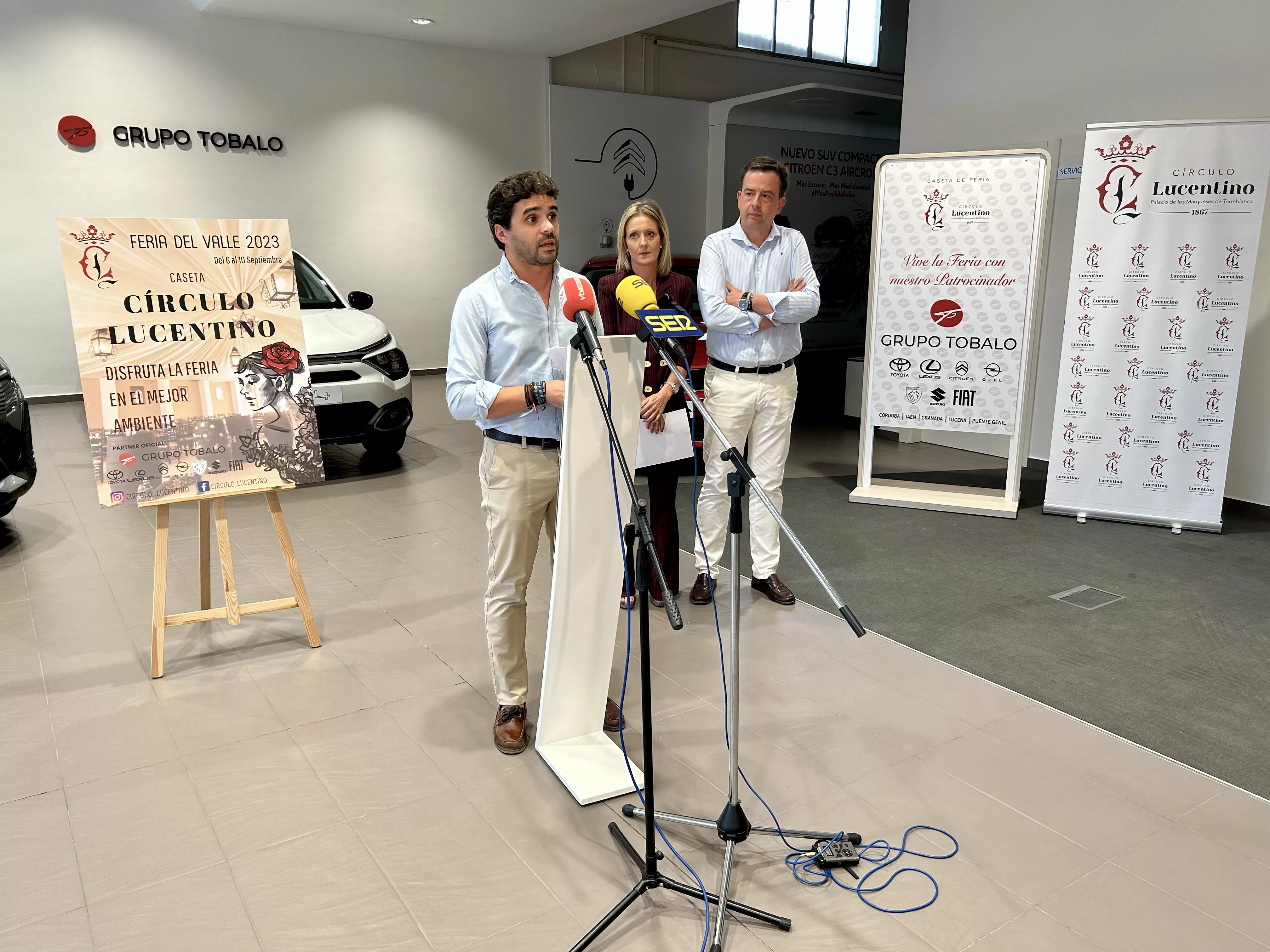 Presentación de la Caseta del Círculo Lucentino en Grupo Tobalo