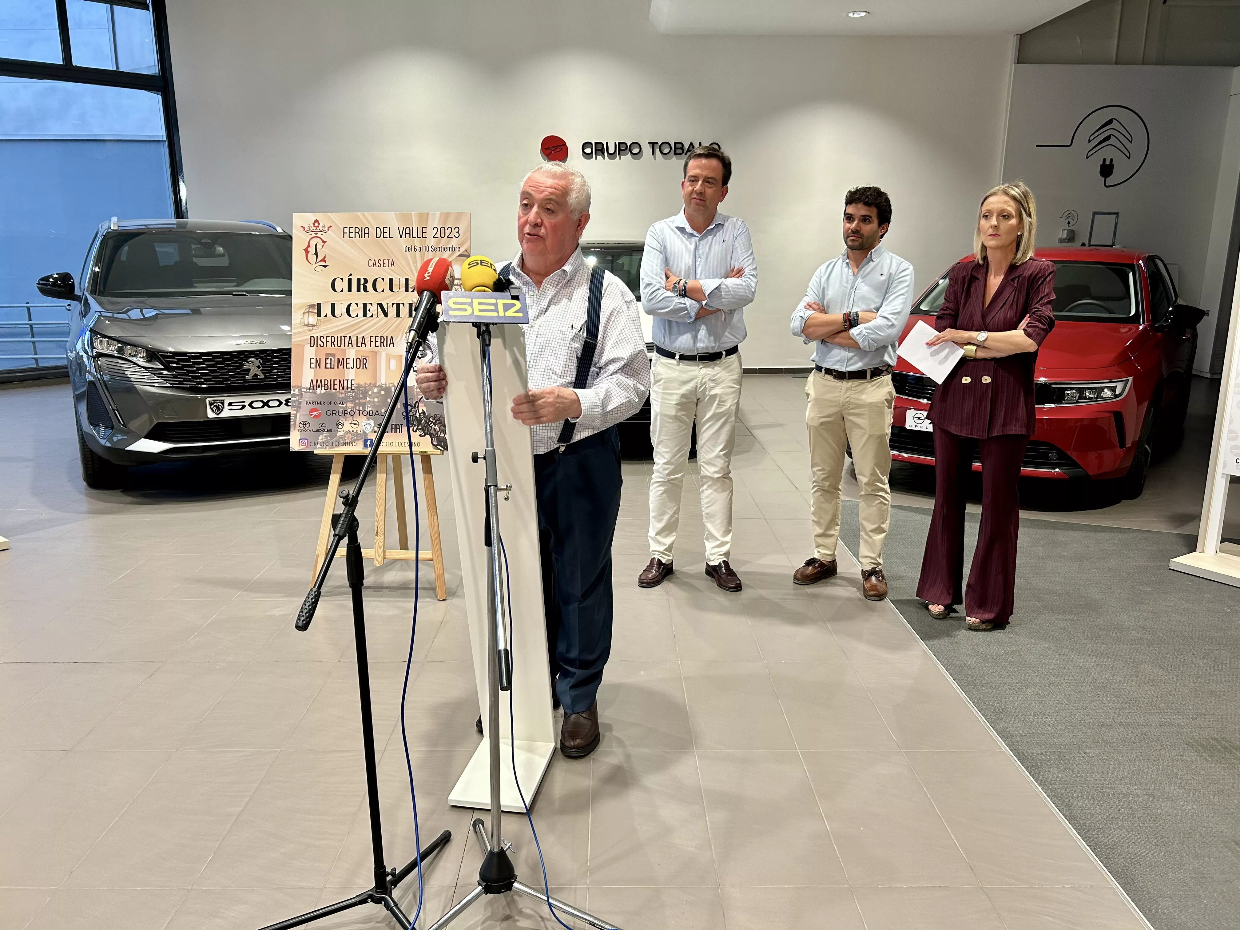 Presentación de la Caseta del Círculo Lucentino en Grupo Tobalo