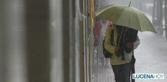  El temporal de viento y lluvia no provoca incidencias graves en Lucena 