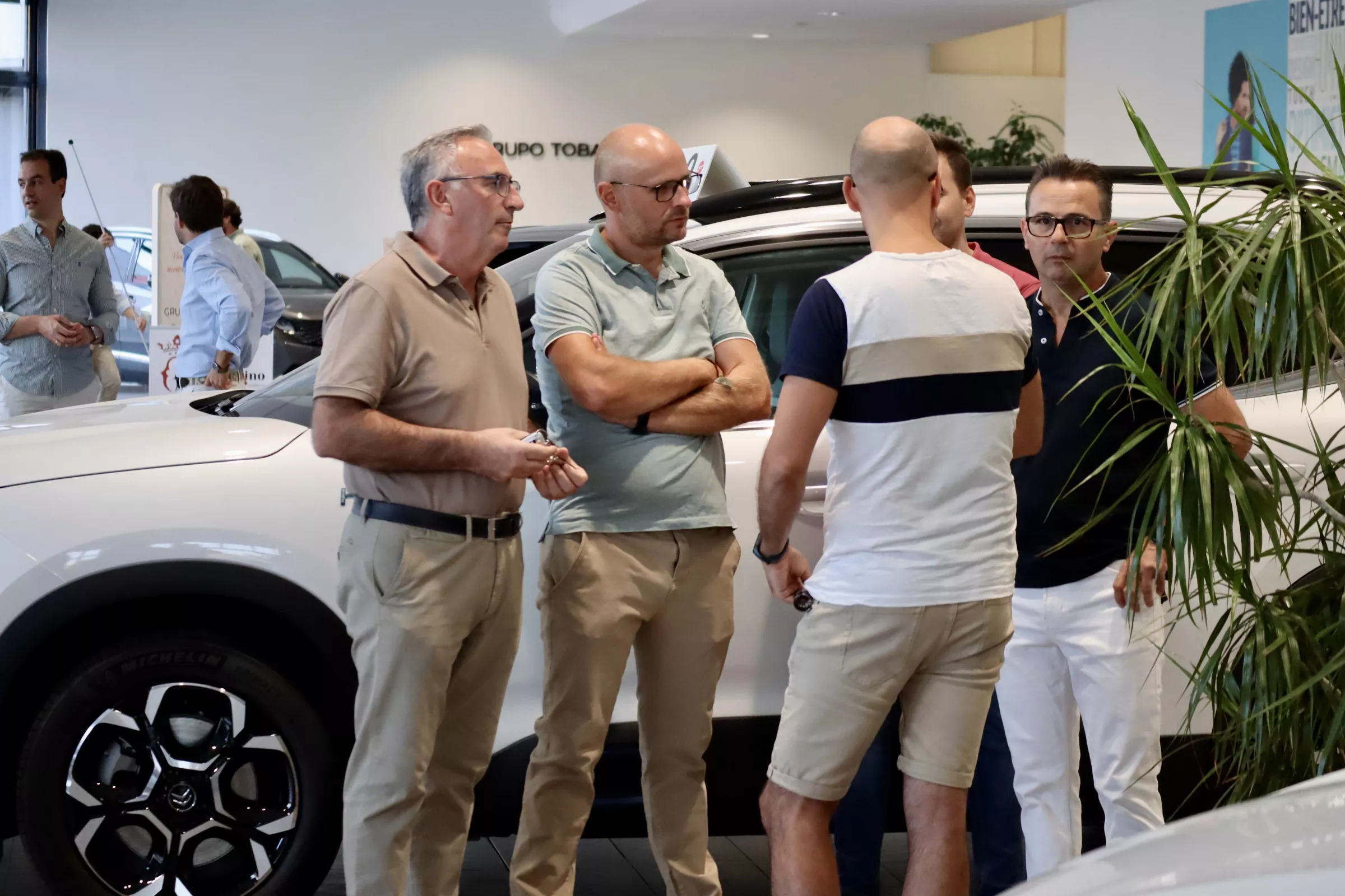 Presentación de la Caseta del Círculo Lucentino en Grupo Tobalo