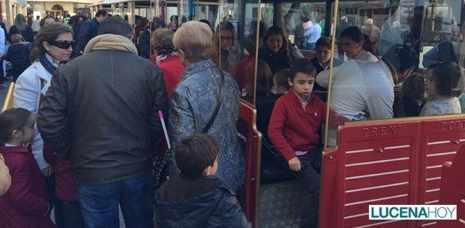  El ayuntamiento estudia ampliar la campaña de parking gratis a las rebajas 