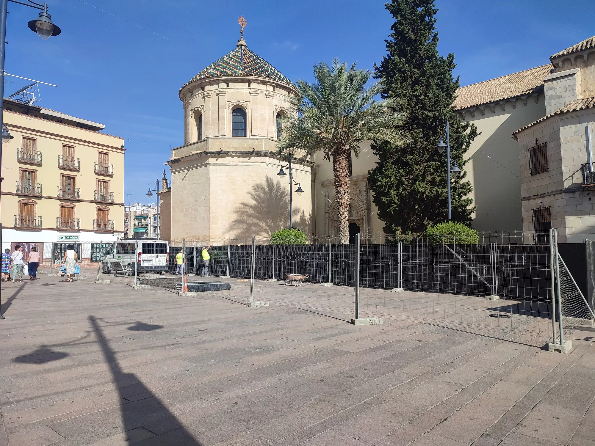 Inicio de las obras en la plaza San Miguel