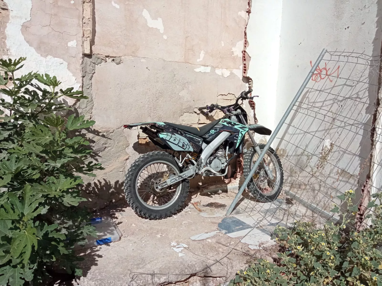 Una imagen de la motocicleta encontrada.