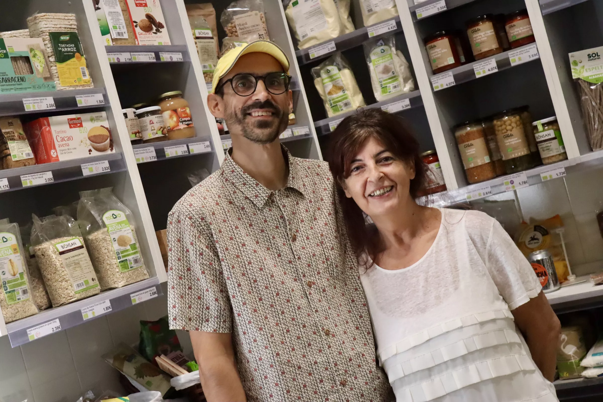 Marian Caballero y Juan Cantizani, promotores de El Colmado del Mercado