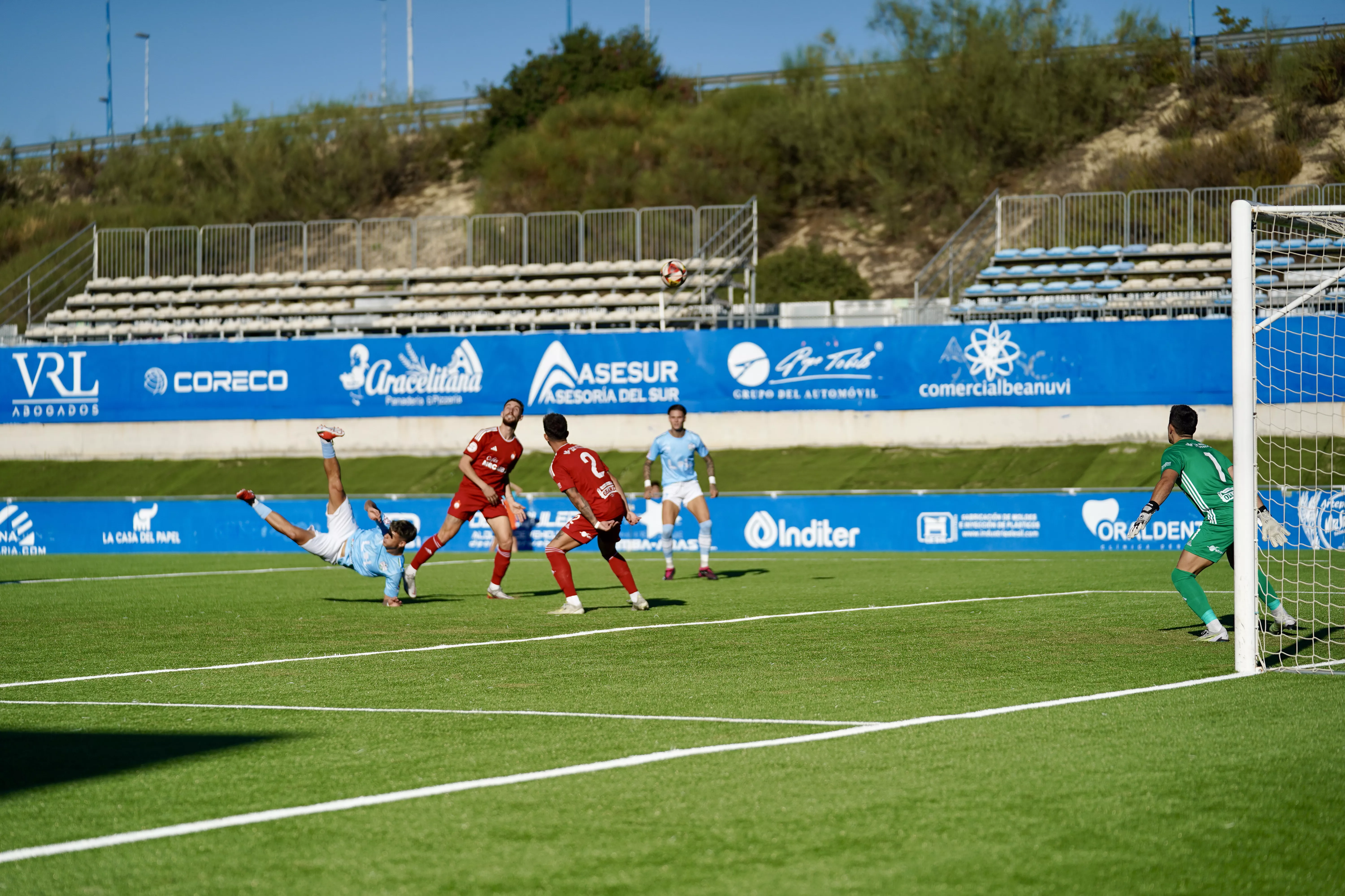 Ciudad de Lucena - CD Utrera. Foto: Antonio Dávila Ciudad de Lucena - CD Utrera. Foto: Antonio Dávila