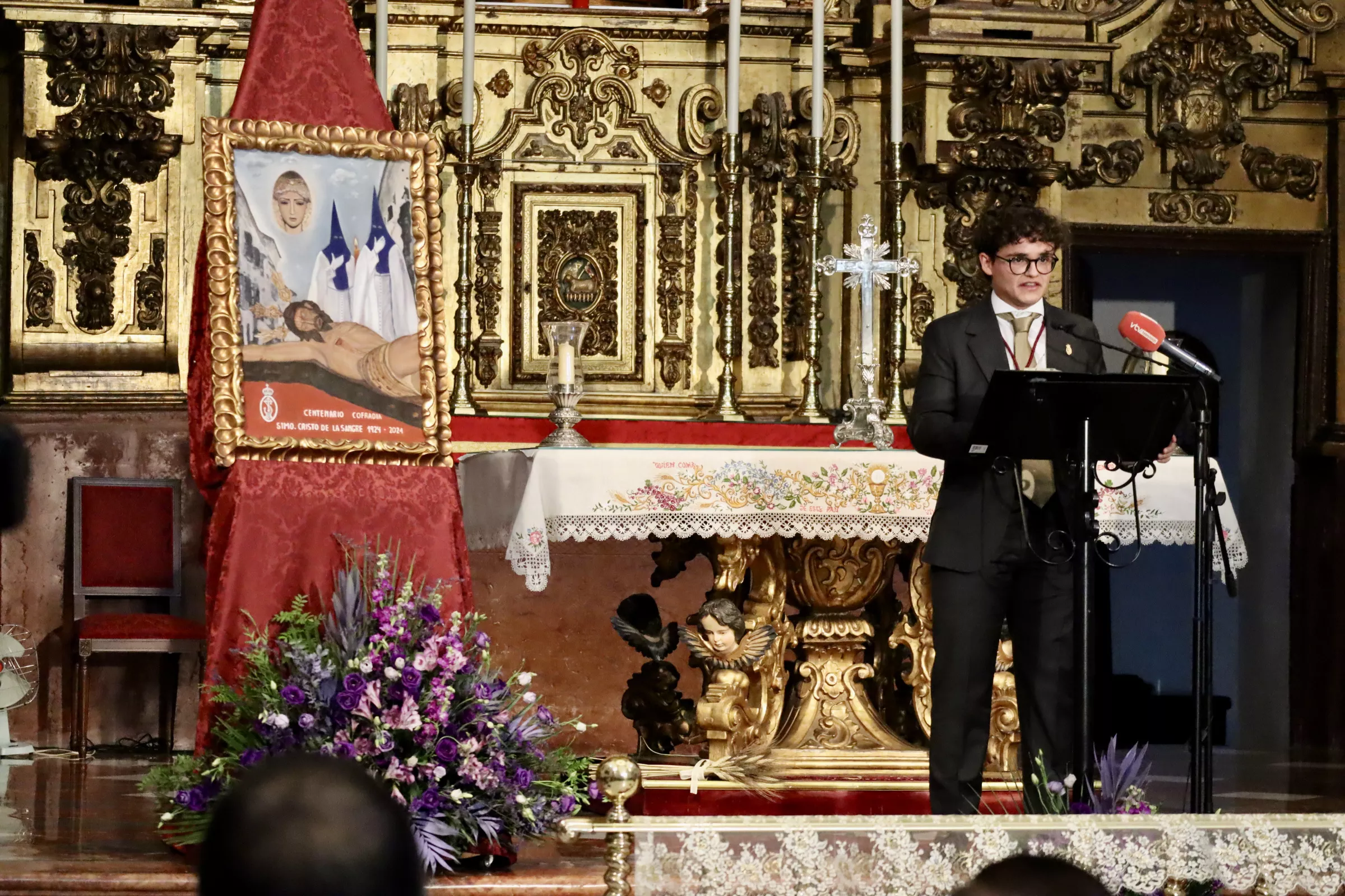 Presentación del cartel y el logotipo conmemorativos del Centenario Fundacional de la Cofradía de la Sangre y Mayor Dolor Presentación del cartel y el logotipo conmemorativos del Centenario Fundacional de la Cofradía de la Sangre y Mayor Dolor