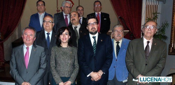  El Casino nombra socios honorarios a Mª Luisa Ceballos y a Manuel Gutiérrez y reconoce a expresidentes (fotos) 
