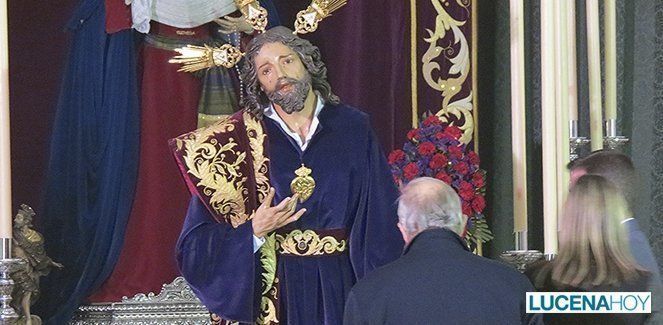  Santo Domingo acoge el besamanos de Ntro. Padre Jesús de la Agonía (fotos) 