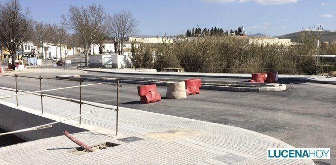  El ayuntamiento recrimina a la Junta la incapacidad para finalizar las obras del puente de Cabra 