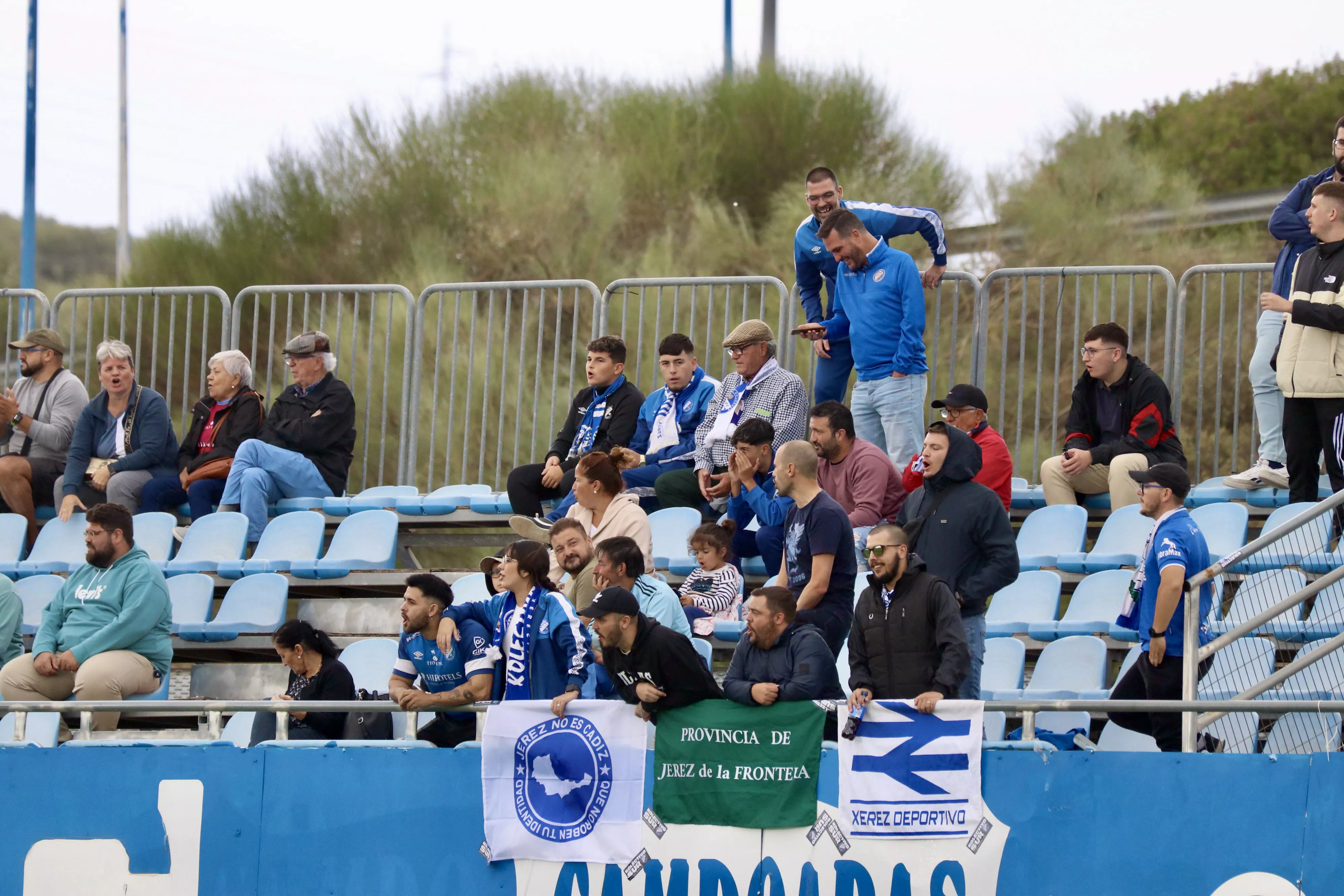Ciudad de Lucena - Xerez Deportivo (1-0) Ciudad de Lucena - Xerez Deportivo (1-0)