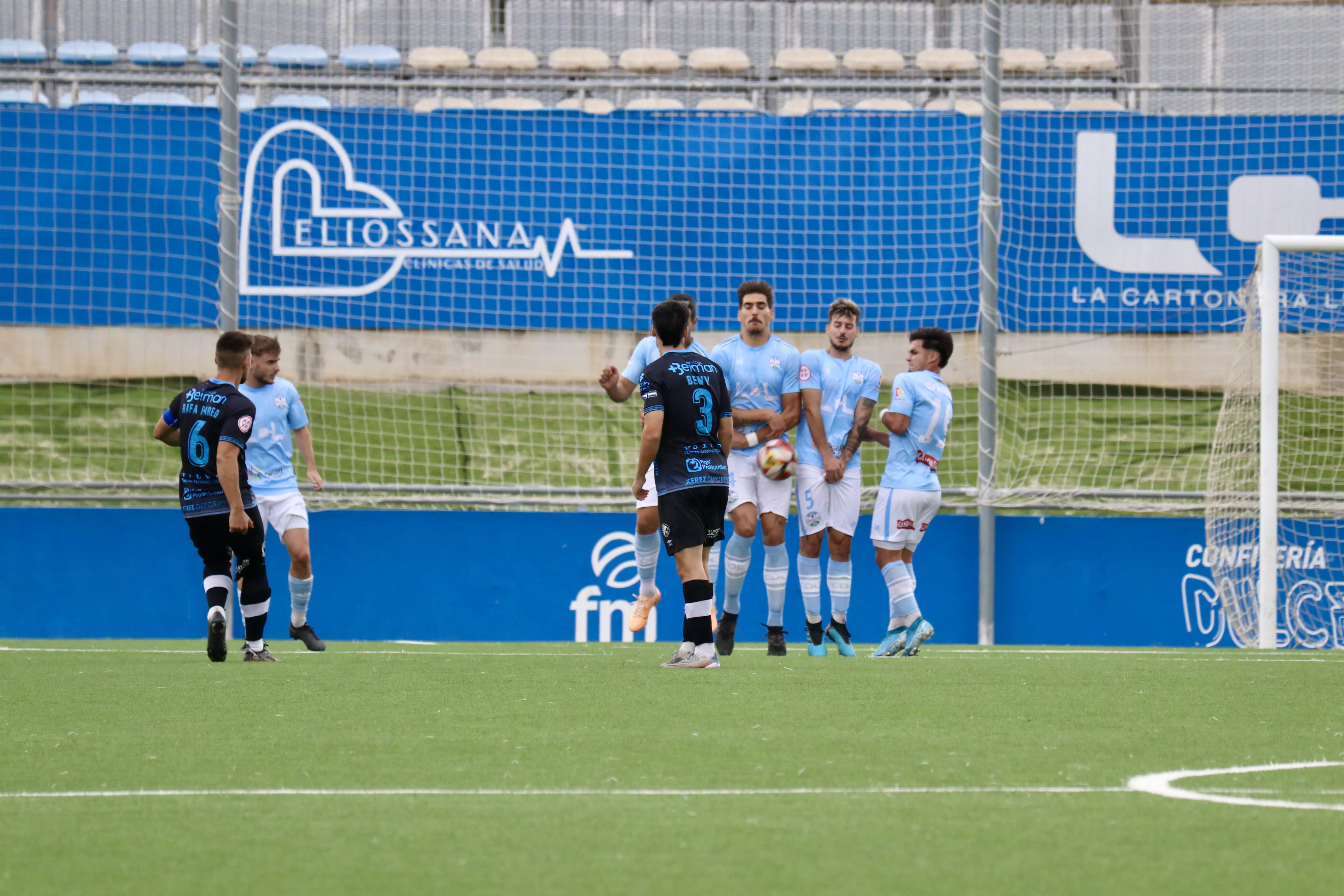 Ciudad de Lucena - Xerez Deportivo (1-0) Ciudad de Lucena - Xerez Deportivo (1-0)