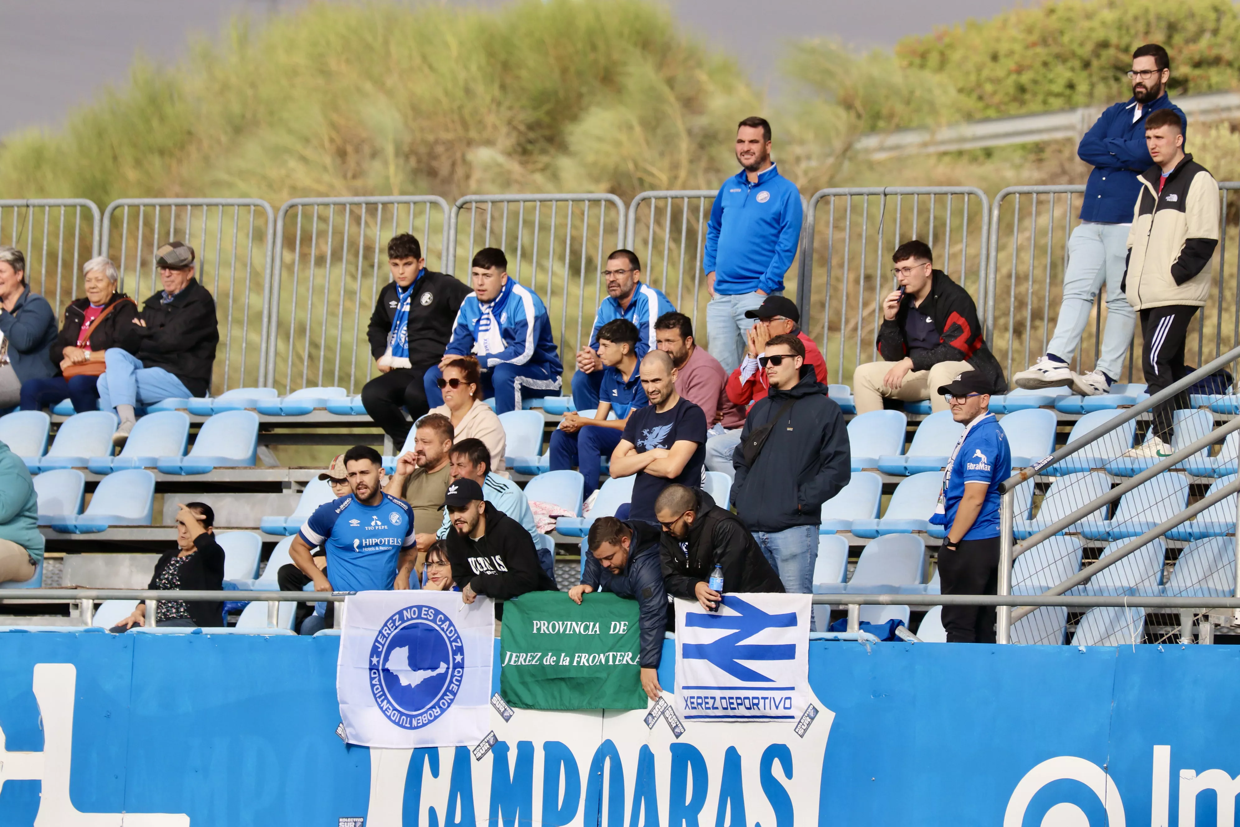 Ciudad de Lucena - Xerez Deportivo (1-0) Ciudad de Lucena - Xerez Deportivo (1-0)