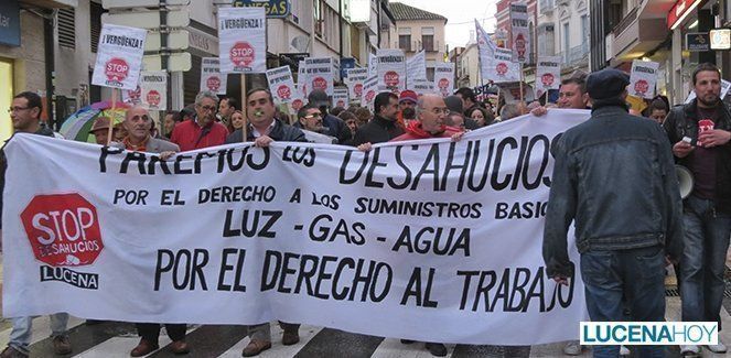  En torno a 200 personas participan en la manifestación de Stop Desahucios (fotos y vídeo) 