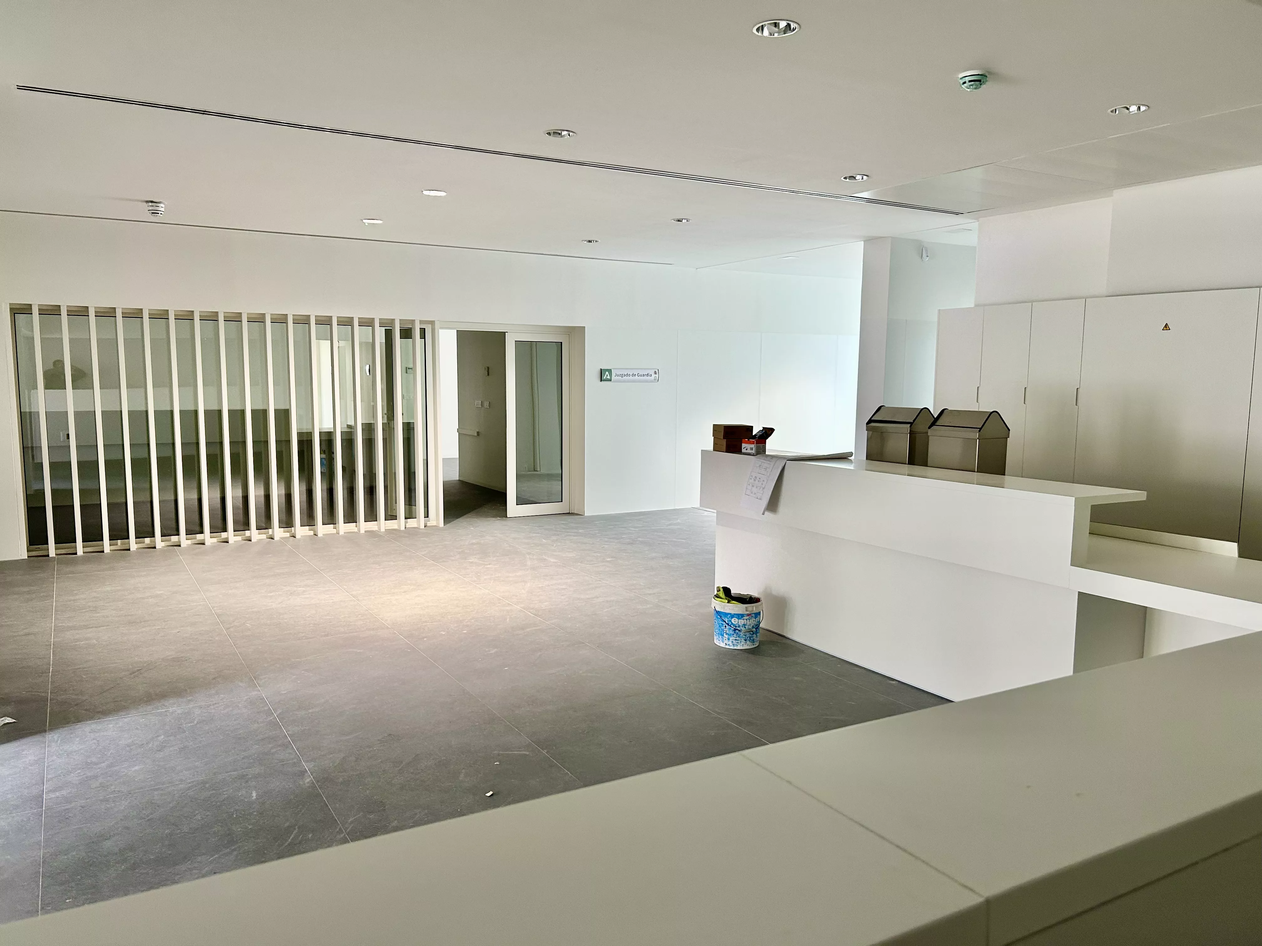 Visita a la nueva sede judicial del Consejero de Justicia