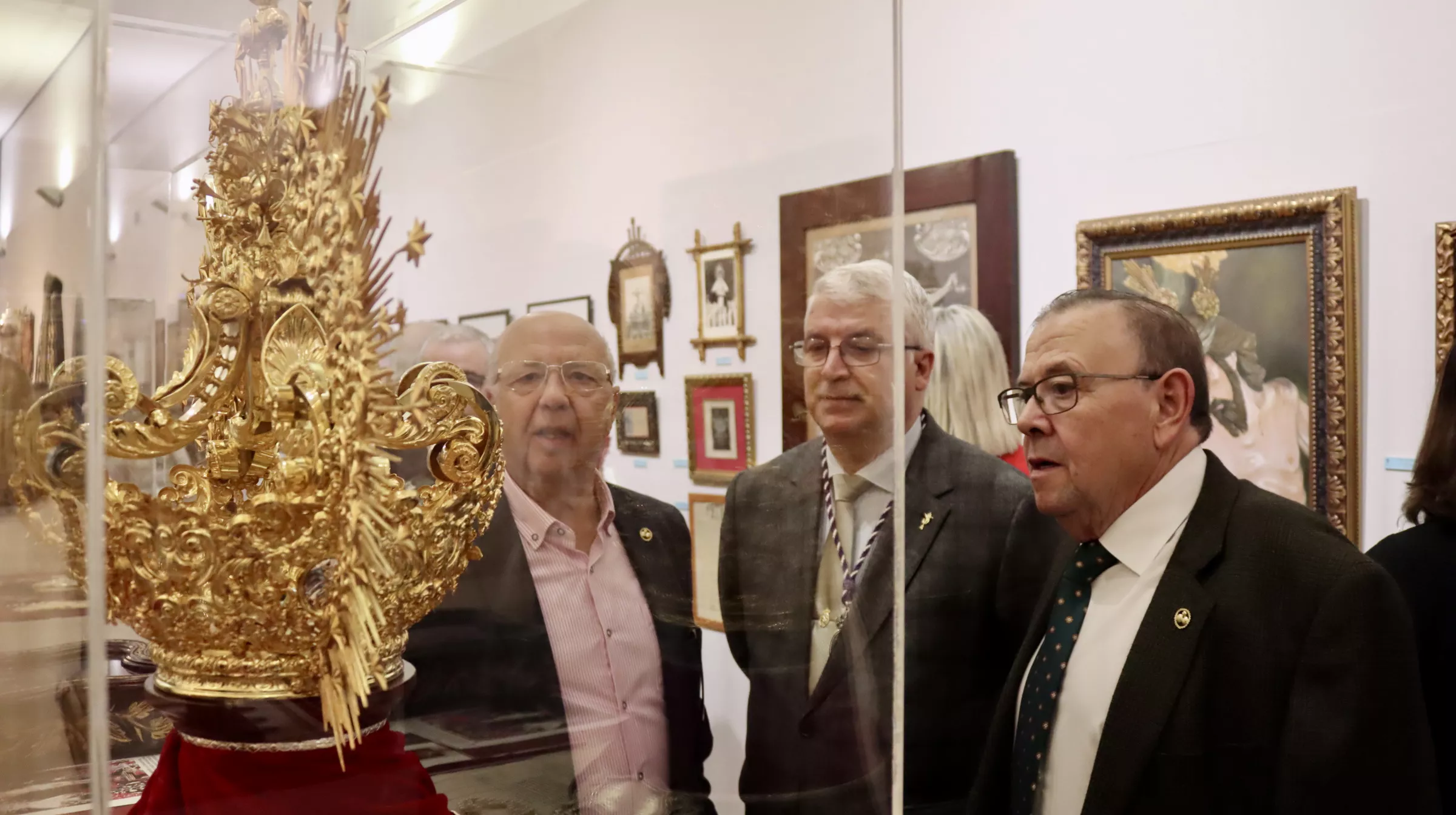 Exposición "De tu sangre centenaria"