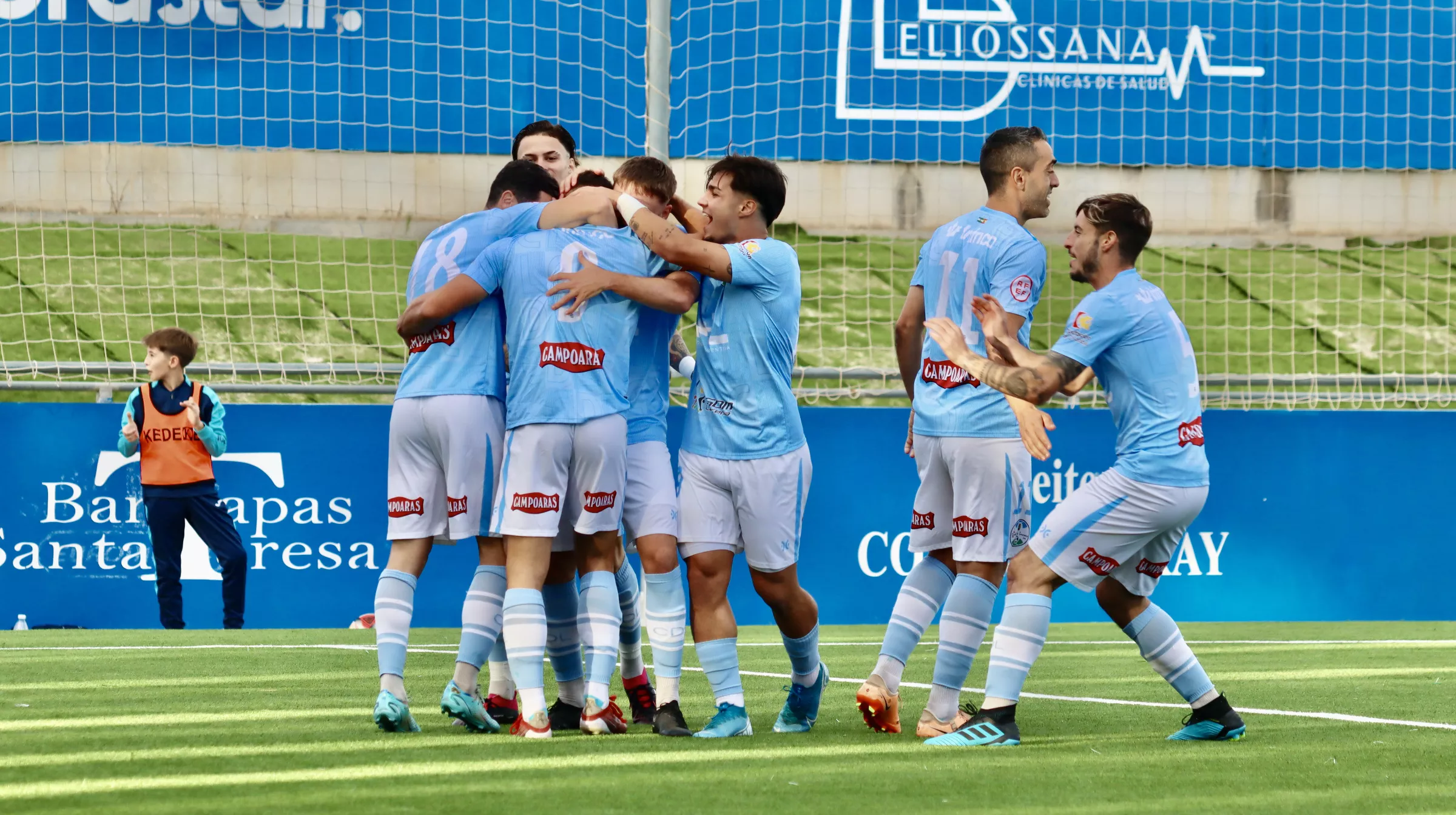 Celebración de uno de los goles del Ciudad de Lucena