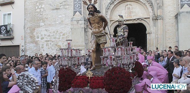  Jueves Santo: La portentosa imagen de la Columna pasea las calles de Lucena (fotos) 