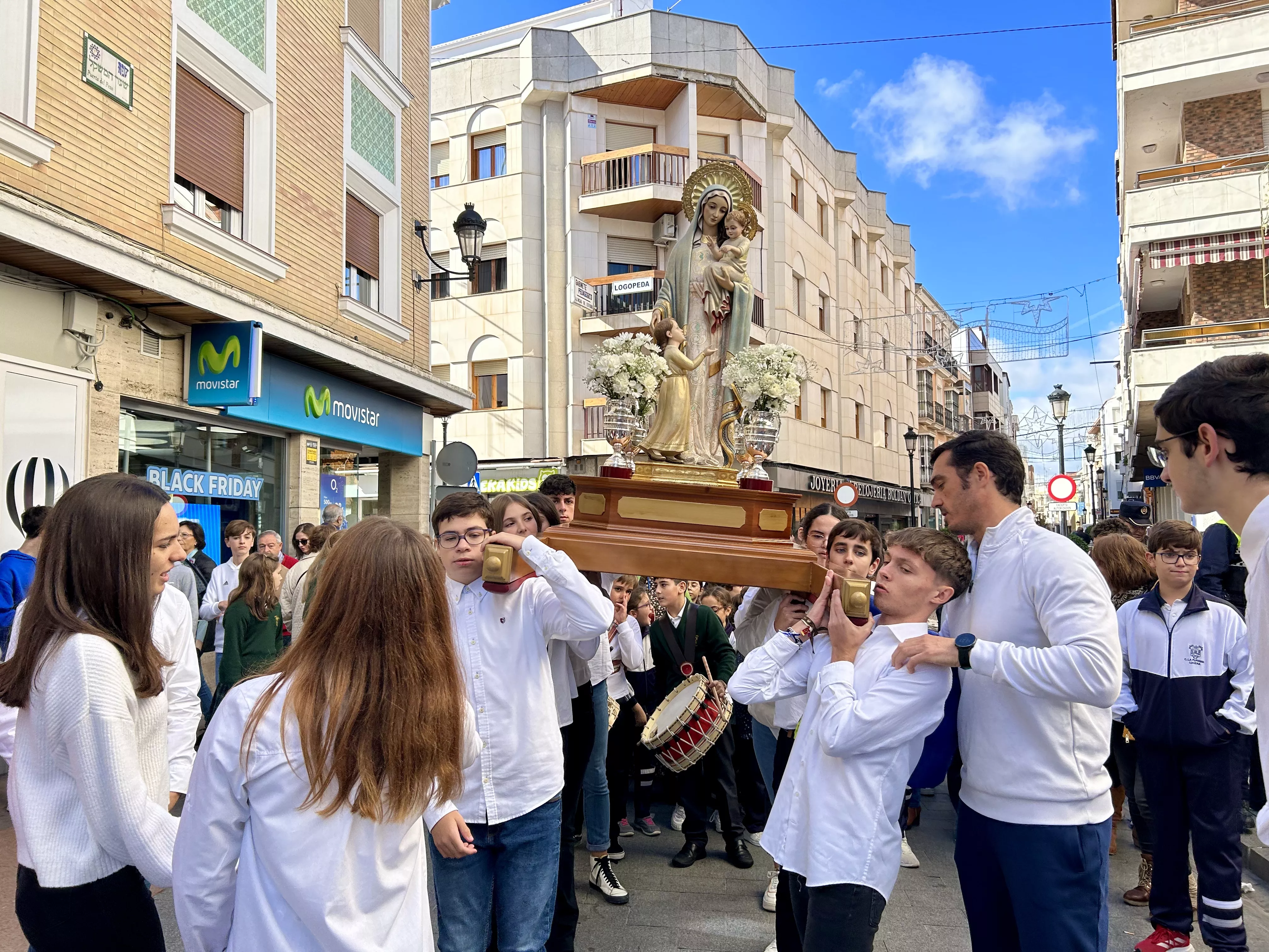 Procesión de la Virgen del Patrocinio. Colegio de la Purísima Procesión de la Virgen del Patrocinio. Colegio de la Purísima