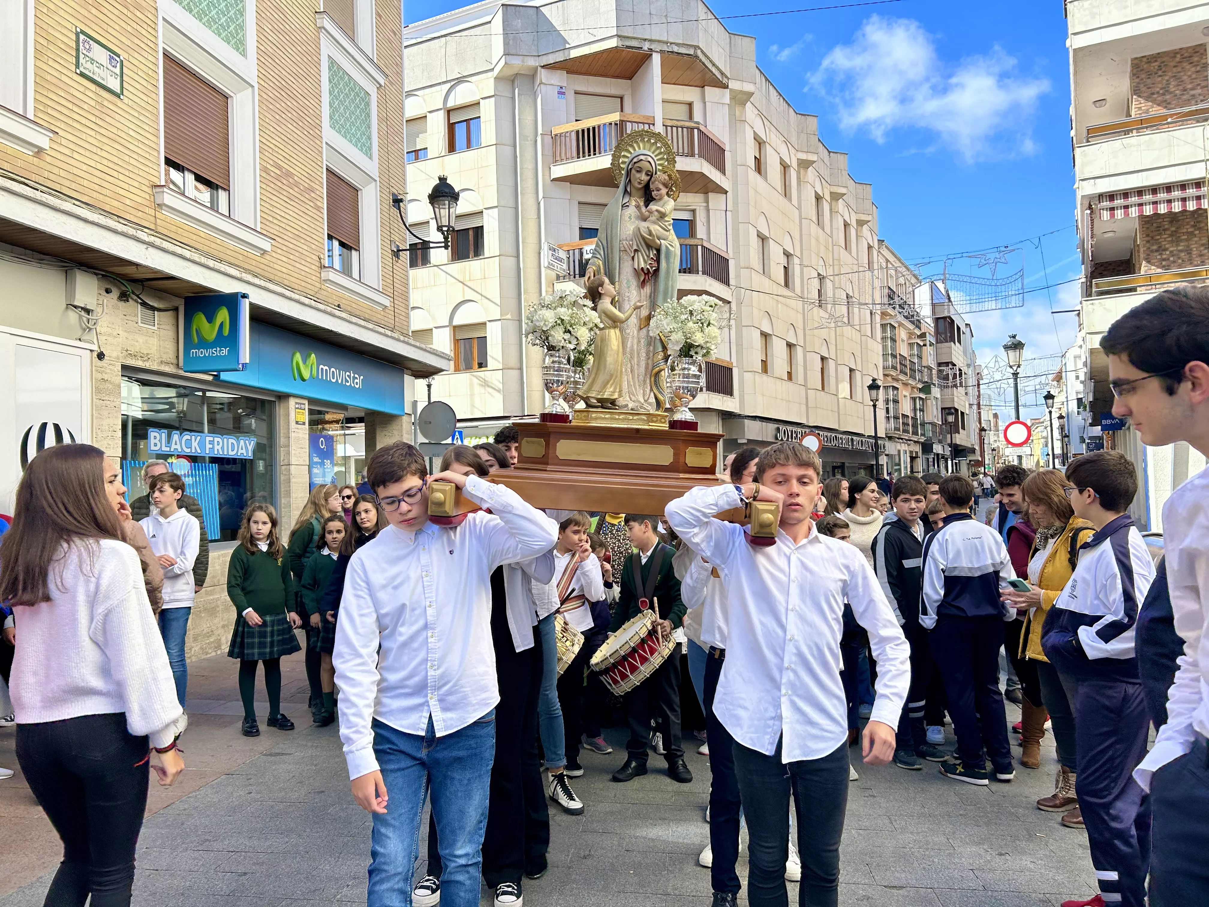 Procesión de la Virgen del Patrocinio. Colegio de la Purísima Procesión de la Virgen del Patrocinio. Colegio de la Purísima