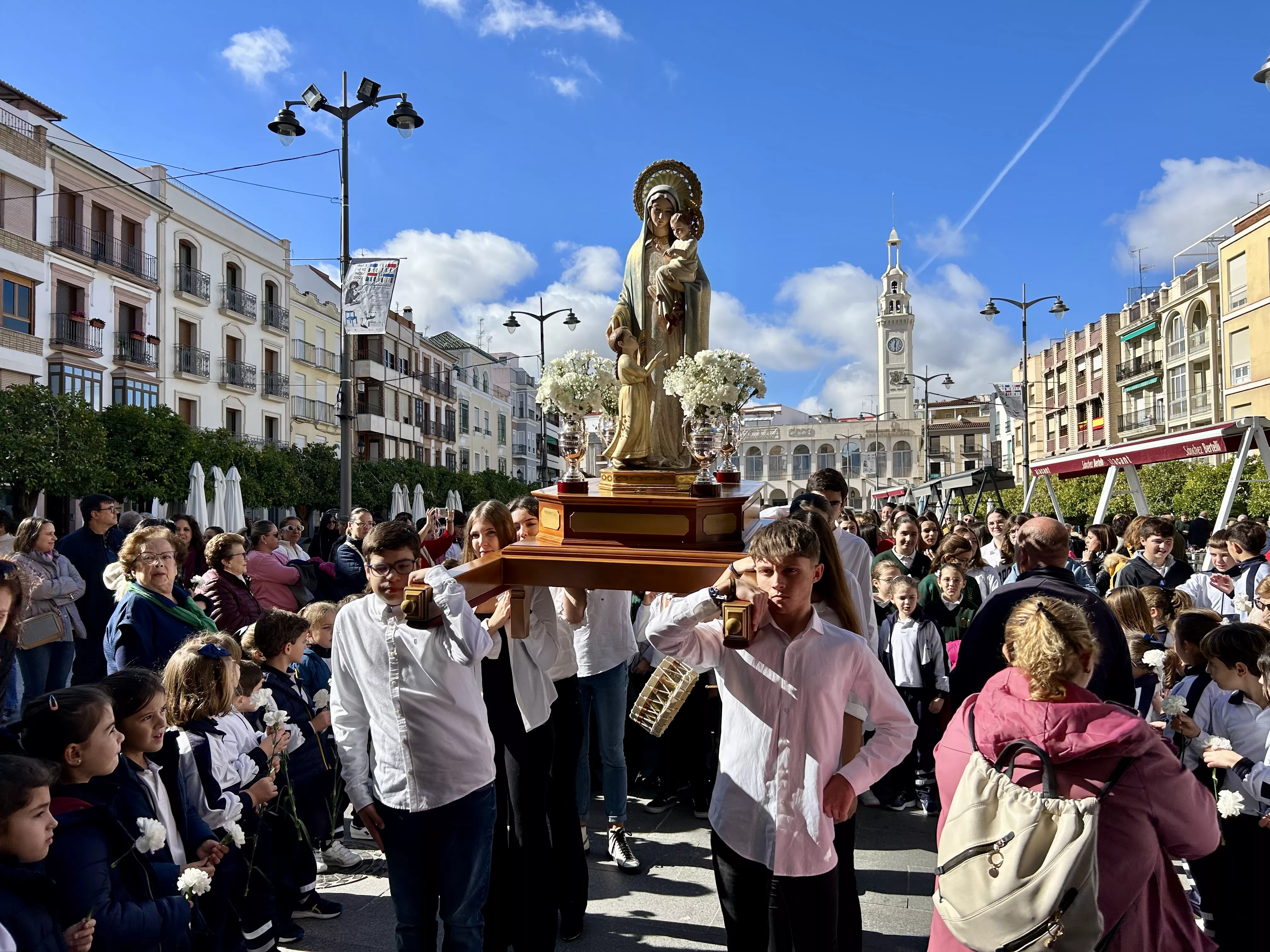 Procesión de la Virgen del Patrocinio. Colegio de la Purísima Procesión de la Virgen del Patrocinio. Colegio de la Purísima