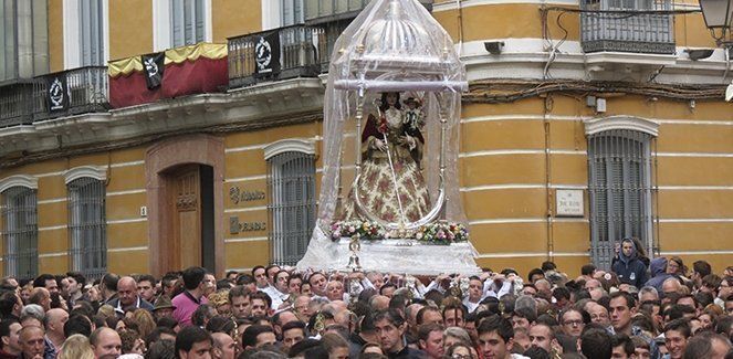  La Virgen de Araceli ya está en San Mateo tras una romería marcada por la lluvia (fotos) 