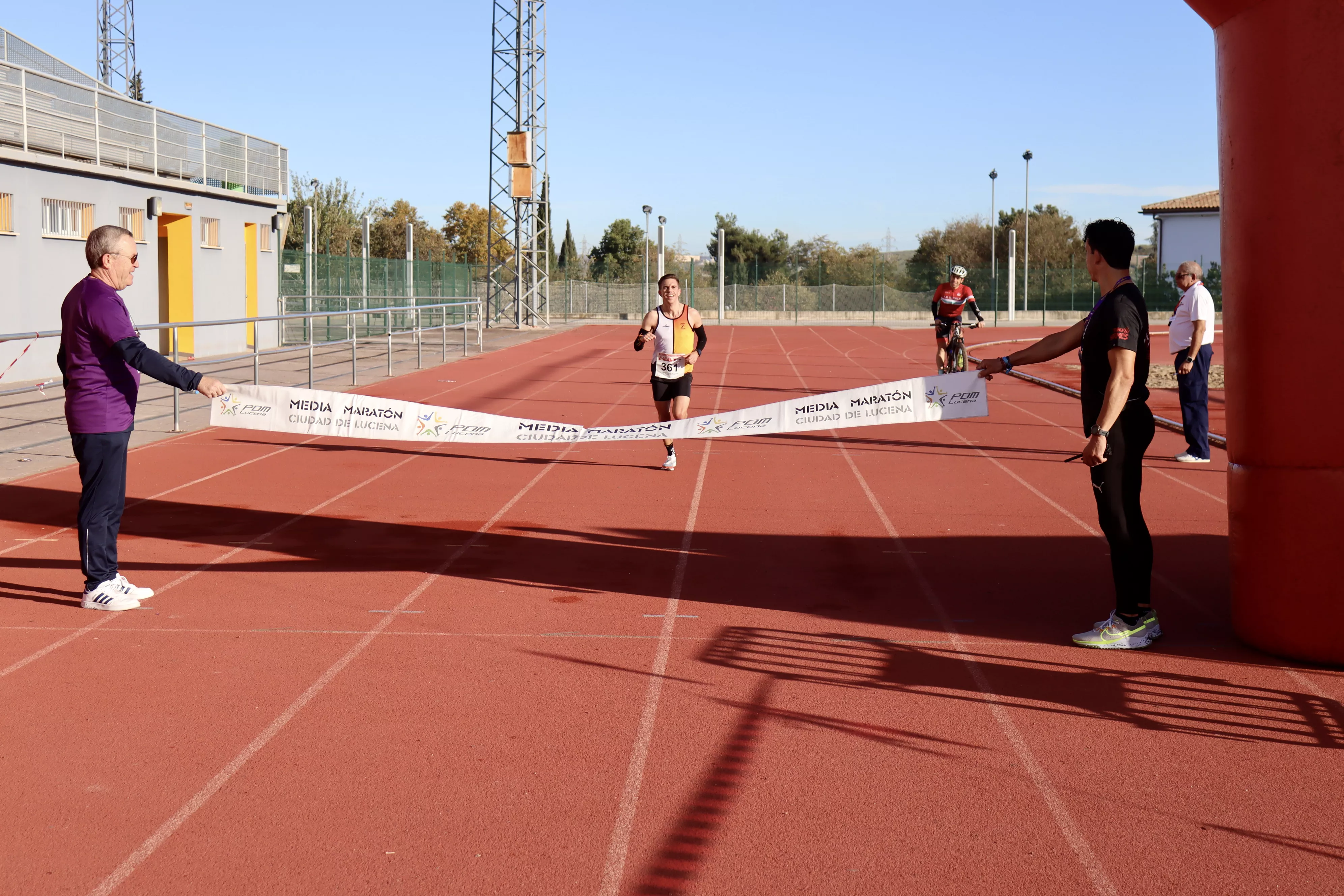 XXIV Carrera Popular Ciudad de Lucena. Meta XXIV Carrera Popular Ciudad de Lucena. Meta