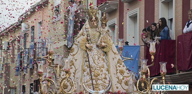  Un multitudinario traslado para llevar a la Virgen de Araceli a San Pedro Mártir (fotos) 
