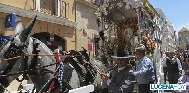  El Simpecado del Rocío visita a la Virgen y Ntro. Padre Jesús en su partida a Almonte (fotos) 