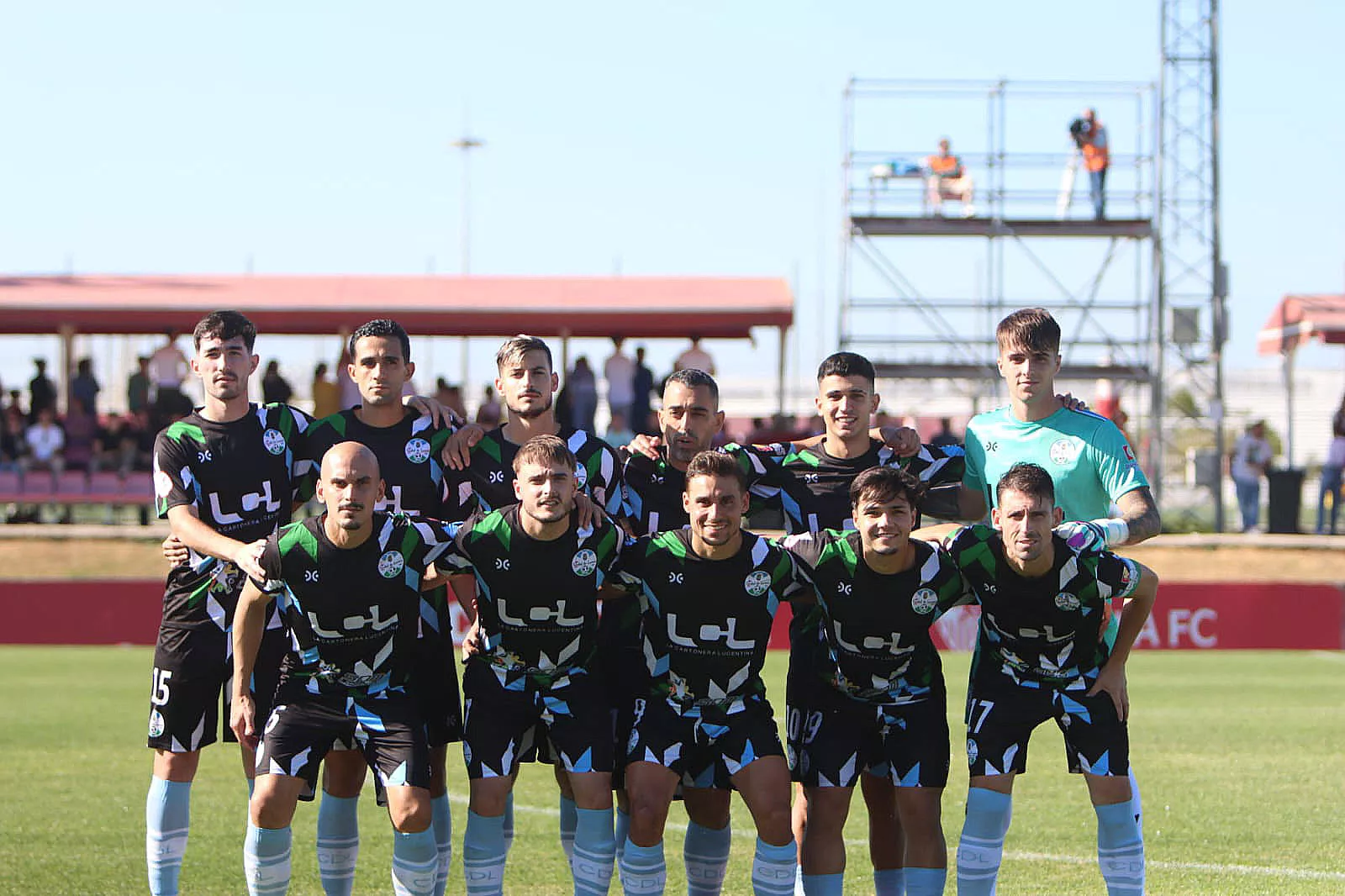 Equipo titular del Ciudad de Lucena en la Ciudad Deportiva José Ramón Cisneros Palacios para jugar frente al Sevilla CF "C"