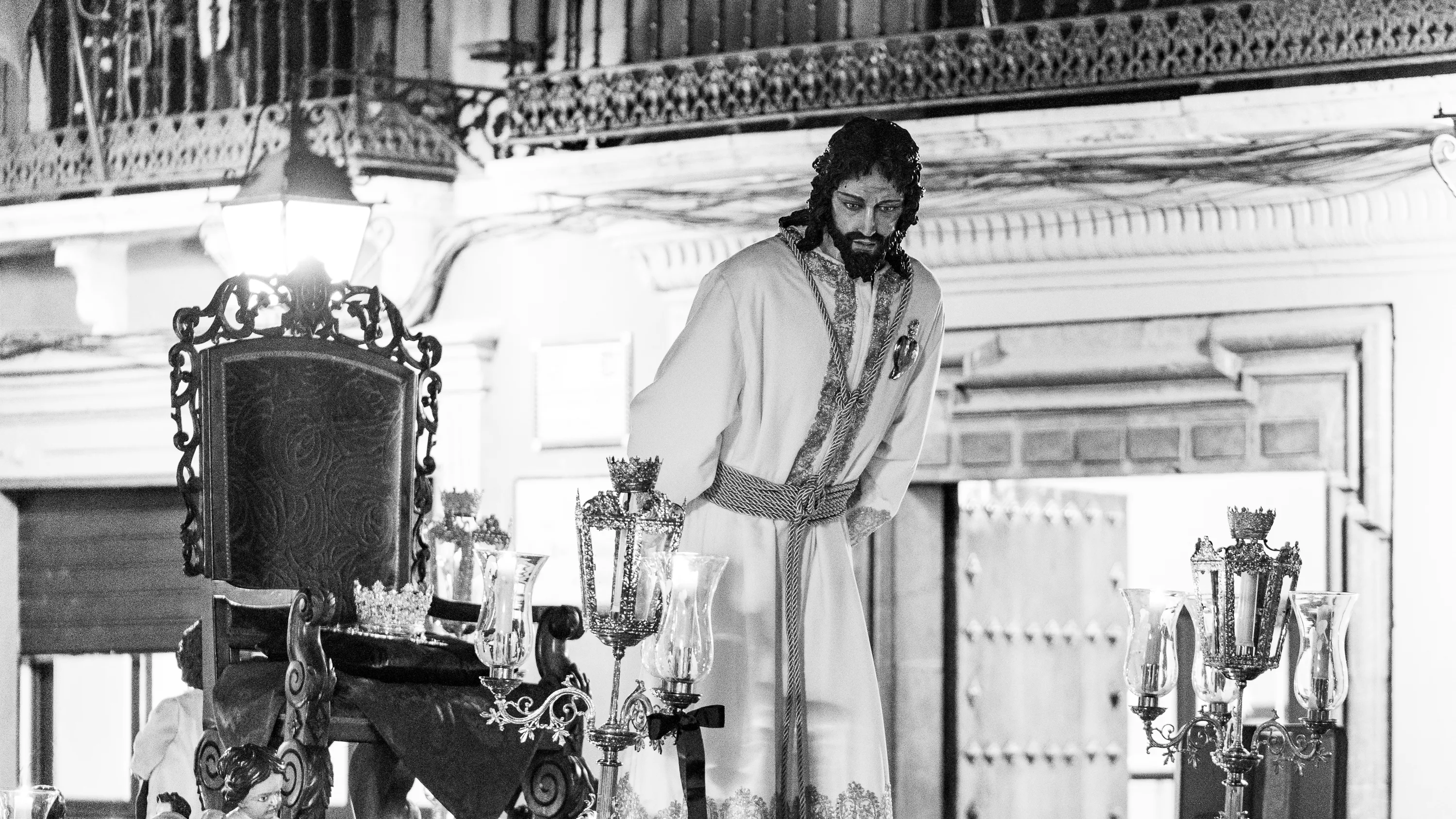 Vía Lucis Extraordinario X Aniversario Fundacional de la Hermandad de Nuestro Padre Jesús de la Caridad Vía Lucis Extraordinario X Aniversario Fundacional de la Hermandad de Nuestro Padre Jesús de la Caridad