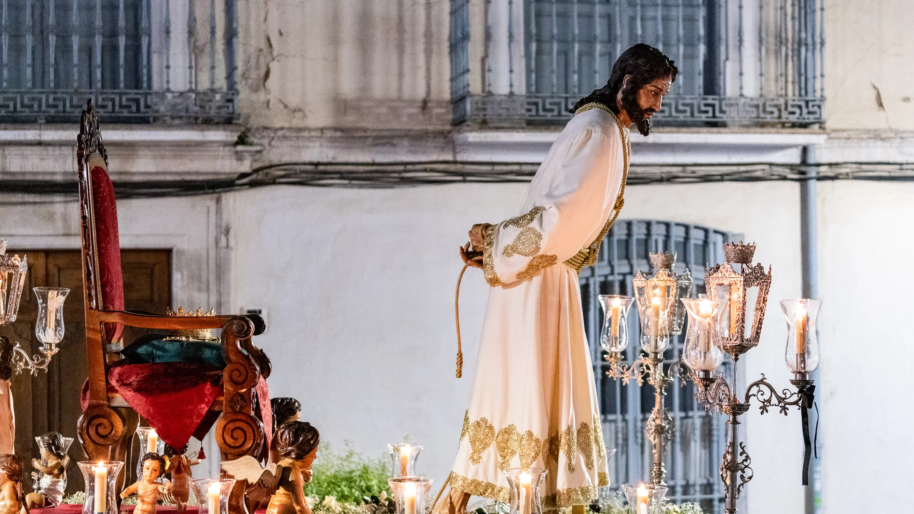 Vía Lucis Extraordinario X Aniversario Fundacional de la Hermandad de Nuestro Padre Jesús de la Caridad Vía Lucis Extraordinario X Aniversario Fundacional de la Hermandad de Nuestro Padre Jesús de la Caridad