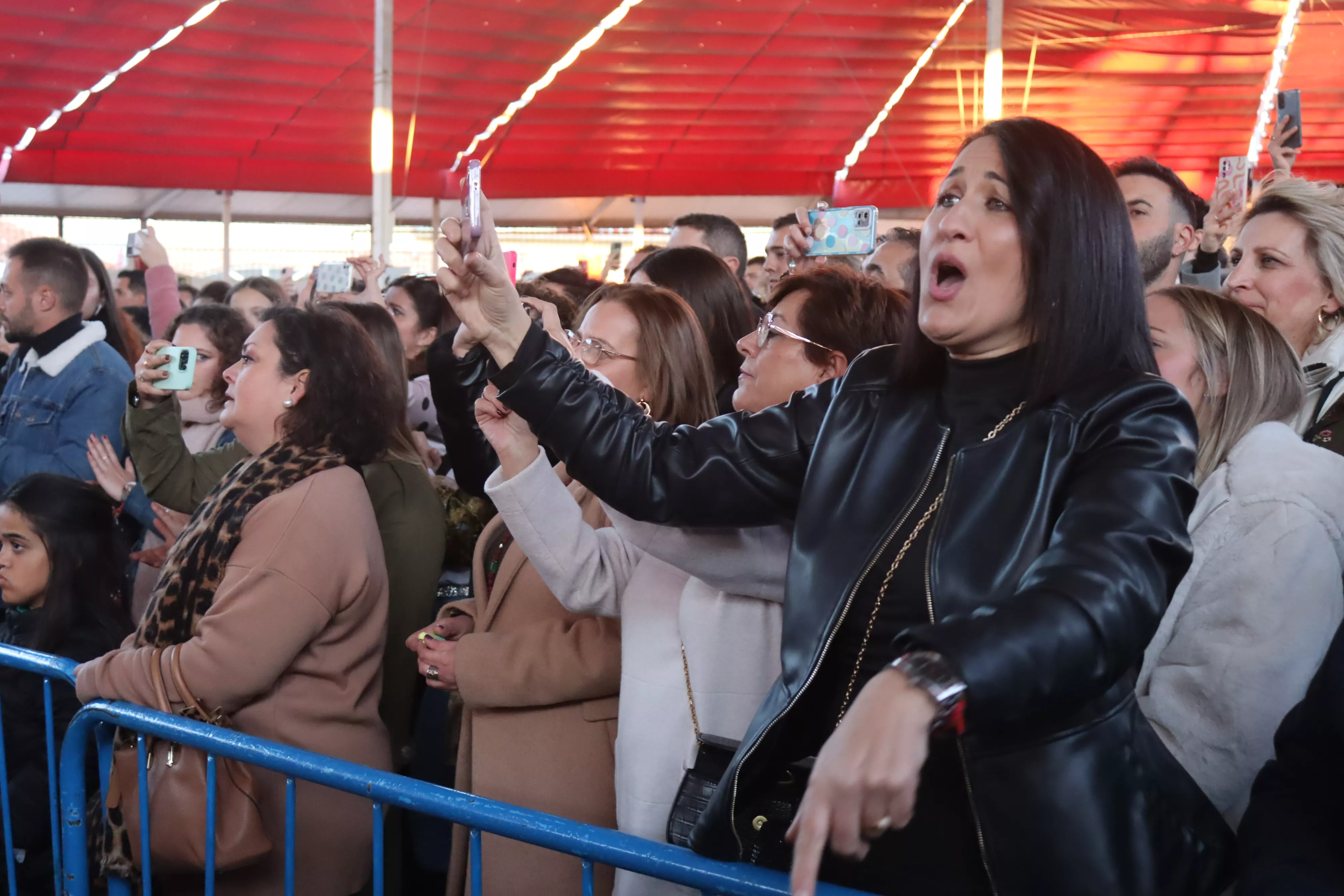 Zambomba Flamenca "Así canta Jerez por Navidad" Zambomba Flamenca "Así canta Jerez por Navidad"
