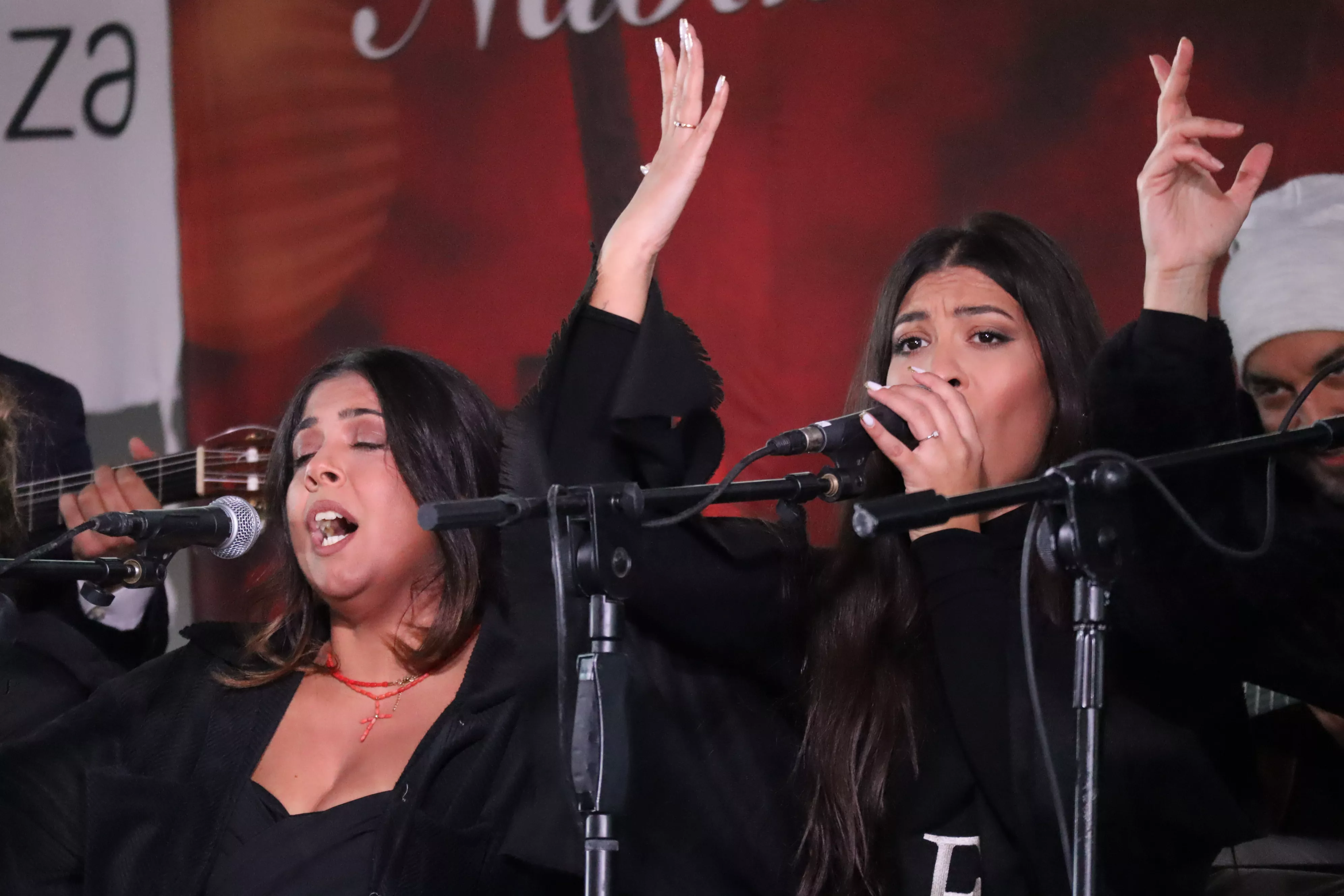 Zambomba Flamenca "Así canta Jerez por Navidad" Zambomba Flamenca "Así canta Jerez por Navidad"