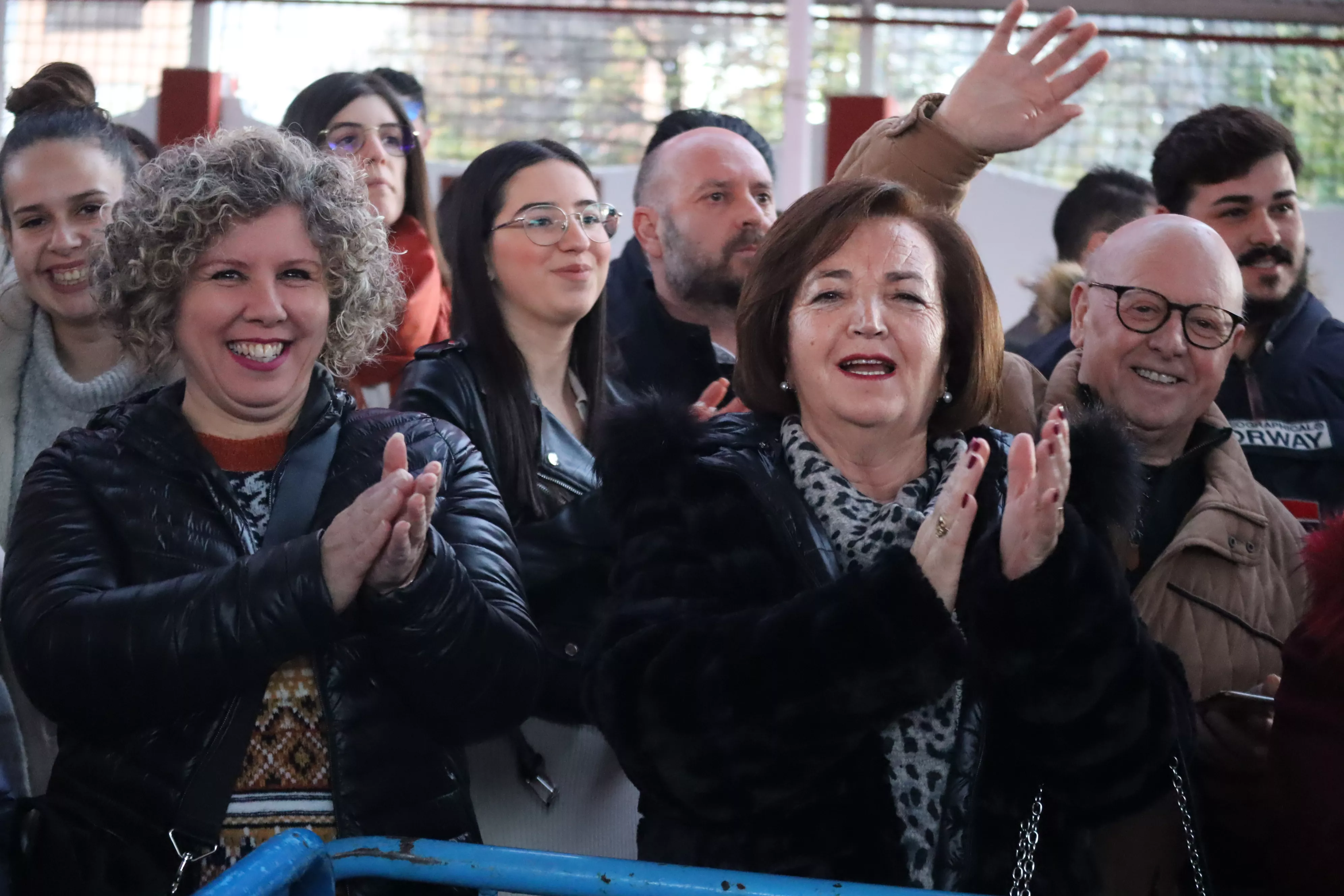 Zambomba Flamenca "Así canta Jerez por Navidad" Zambomba Flamenca "Así canta Jerez por Navidad"