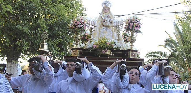  La procesión de la Virgen Luz de Aras abre el calendario de fiestas de verano (fotos) 