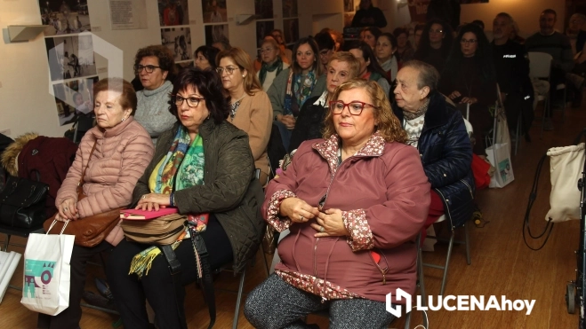 Participantes en este foro contra la violencia de género