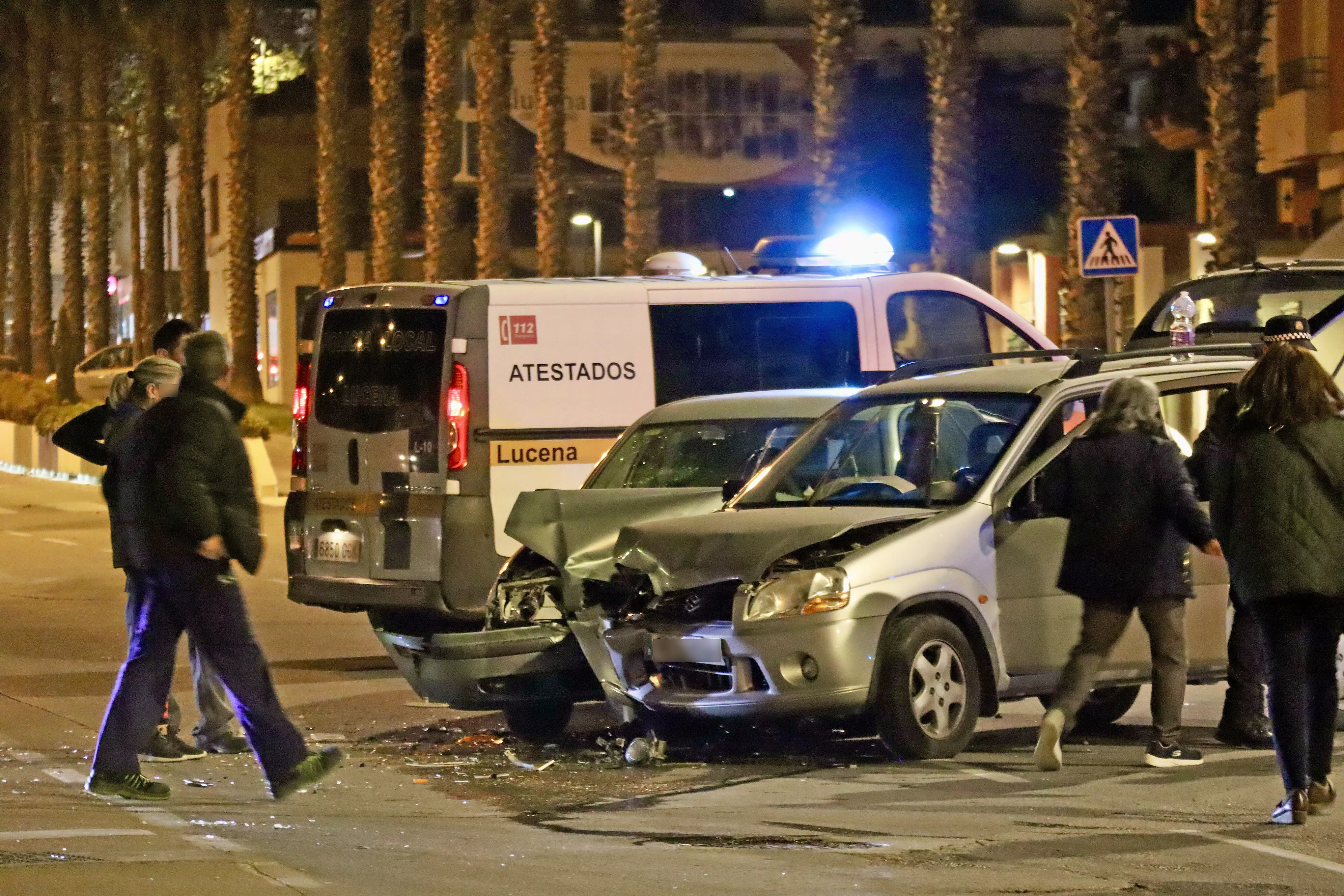 Accidente rotonda avenida Miguel Cuenca Valdivia/Calle del Aceite