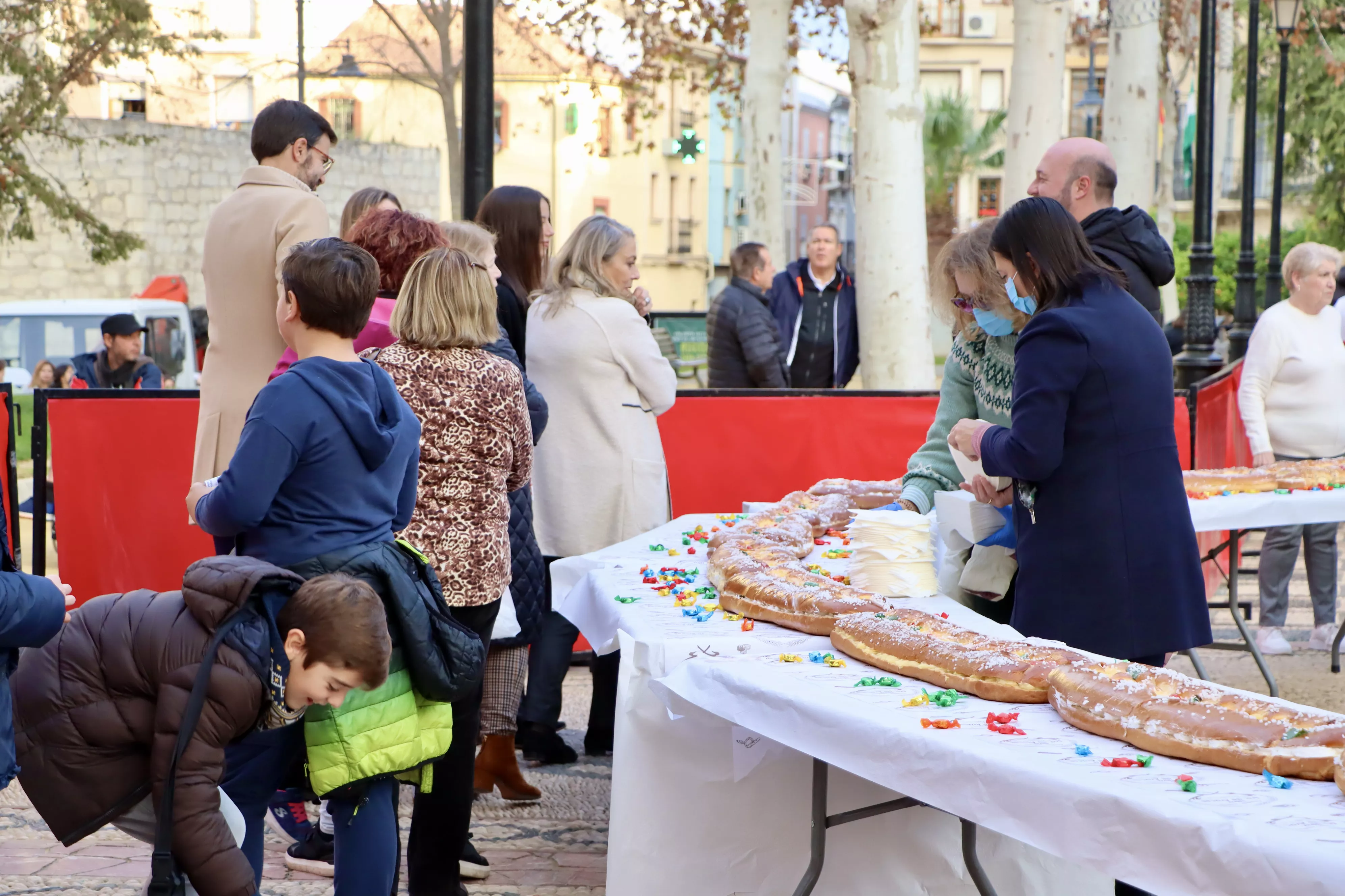 Roscón de Reyes Gigante 2024 Roscón de Reyes Gigante 2024