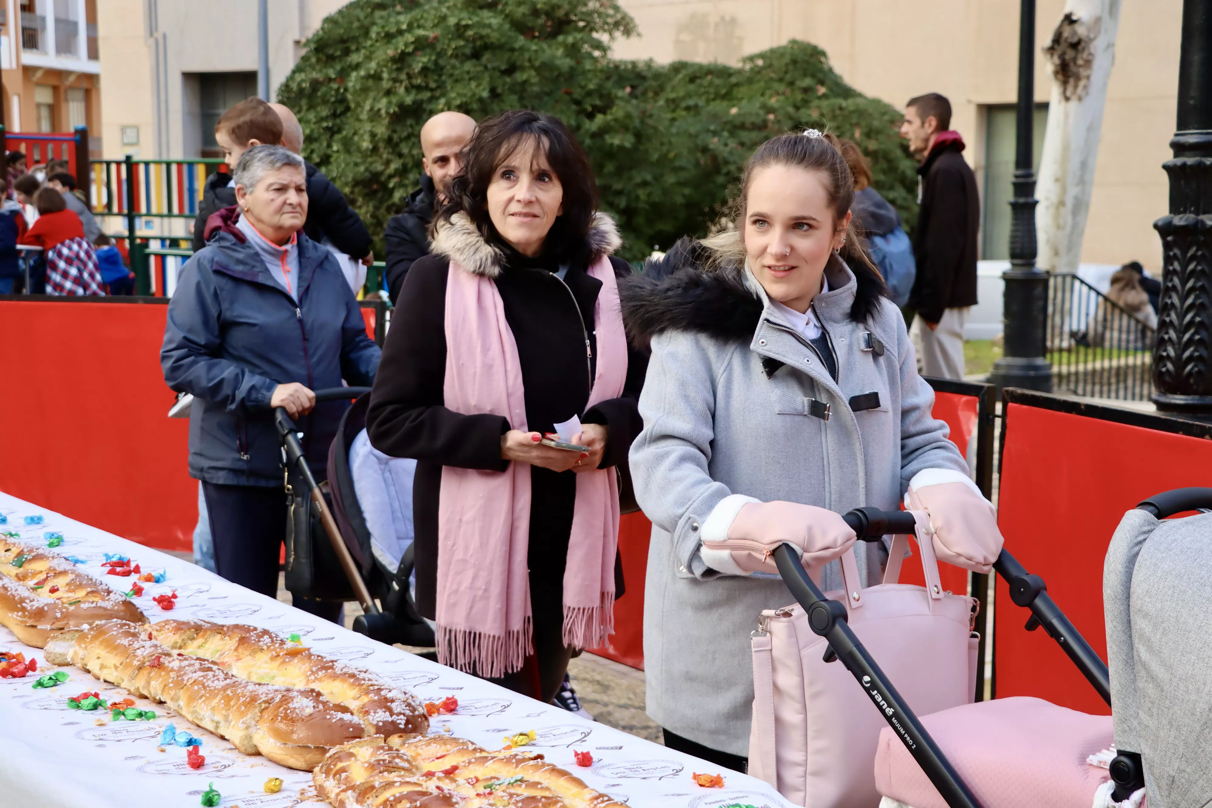 Roscón de Reyes Gigante 2024 Roscón de Reyes Gigante 2024