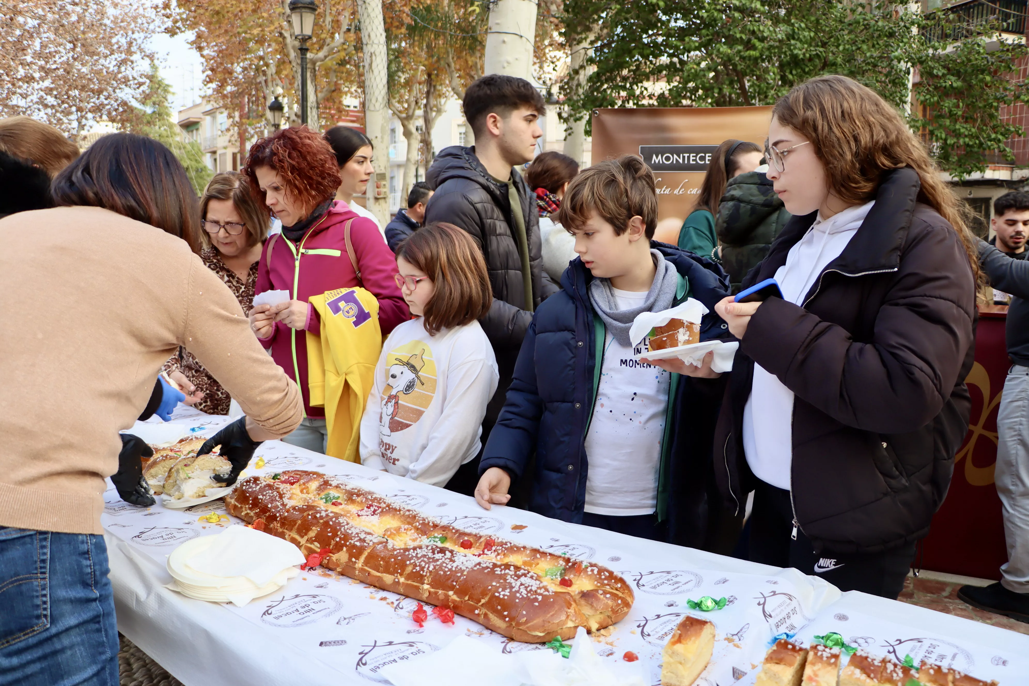Roscón de Reyes Gigante 2024 Roscón de Reyes Gigante 2024