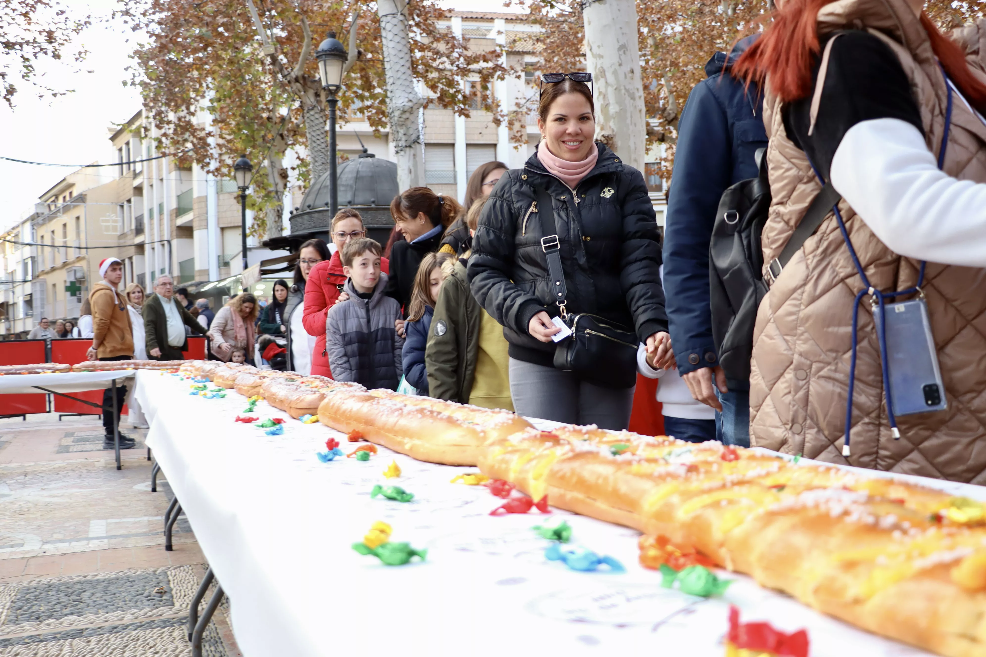 Roscón de Reyes Gigante 2024 Roscón de Reyes Gigante 2024